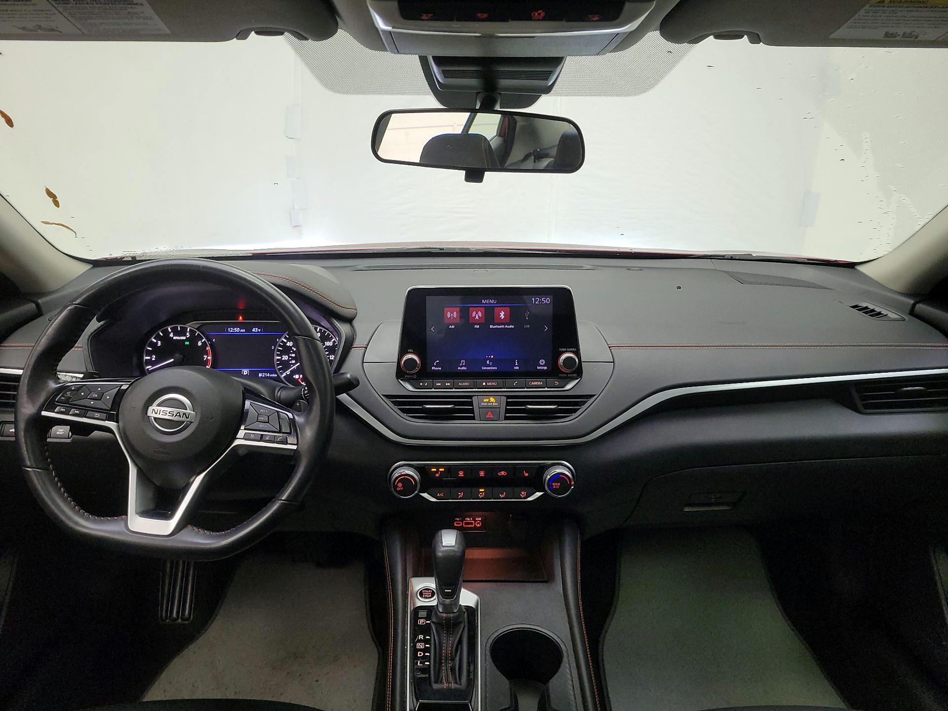 Thumbnail: 2020 Nissan Altima - 9