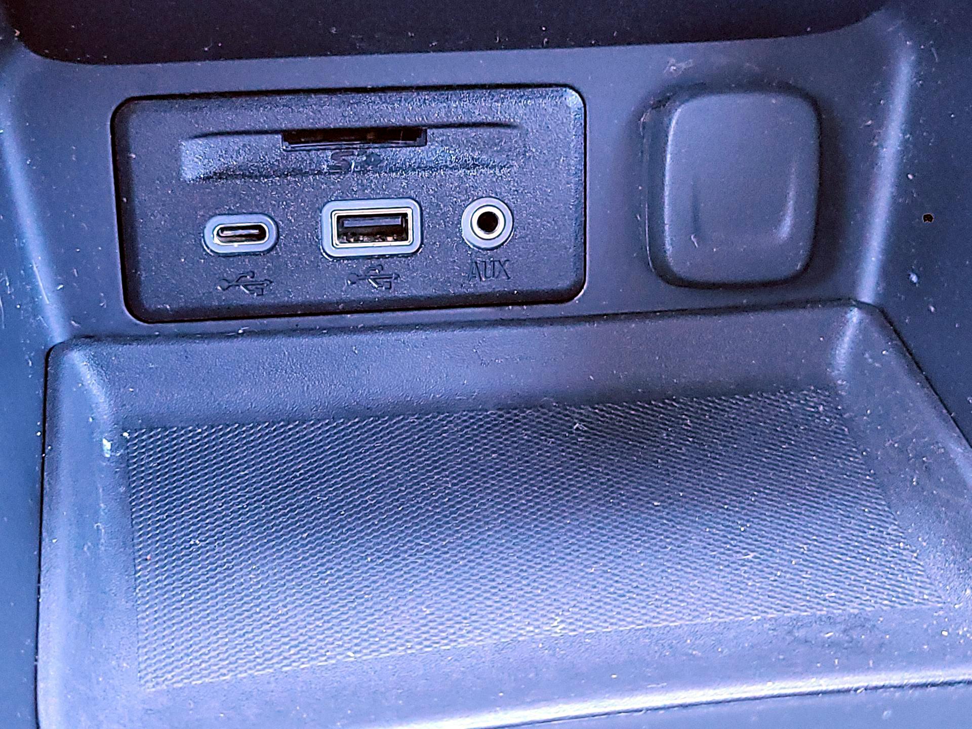 Thumbnail: 2019 GMC Terrain - 18