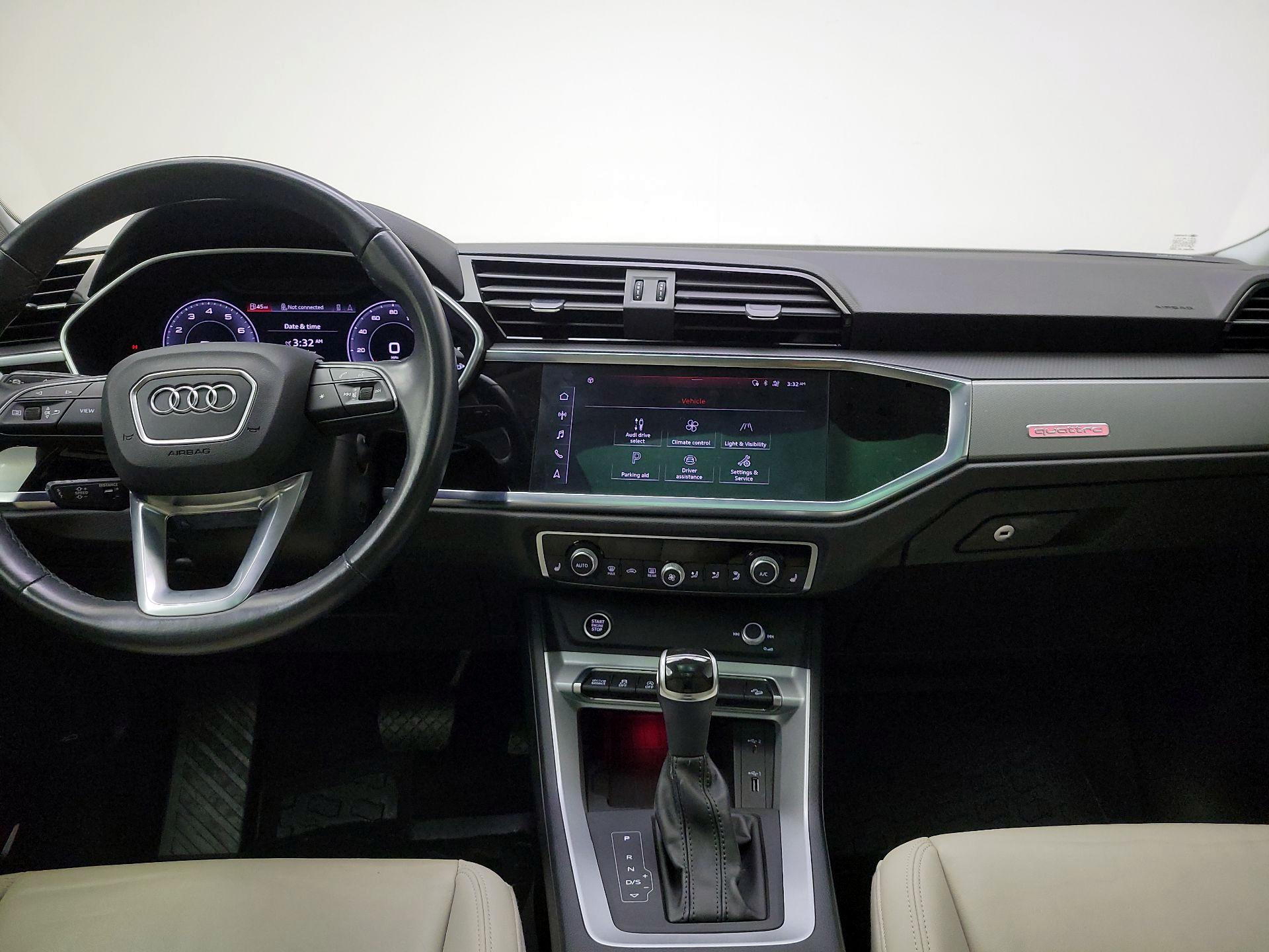 Thumbnail: 2021 Audi Q3 - 9