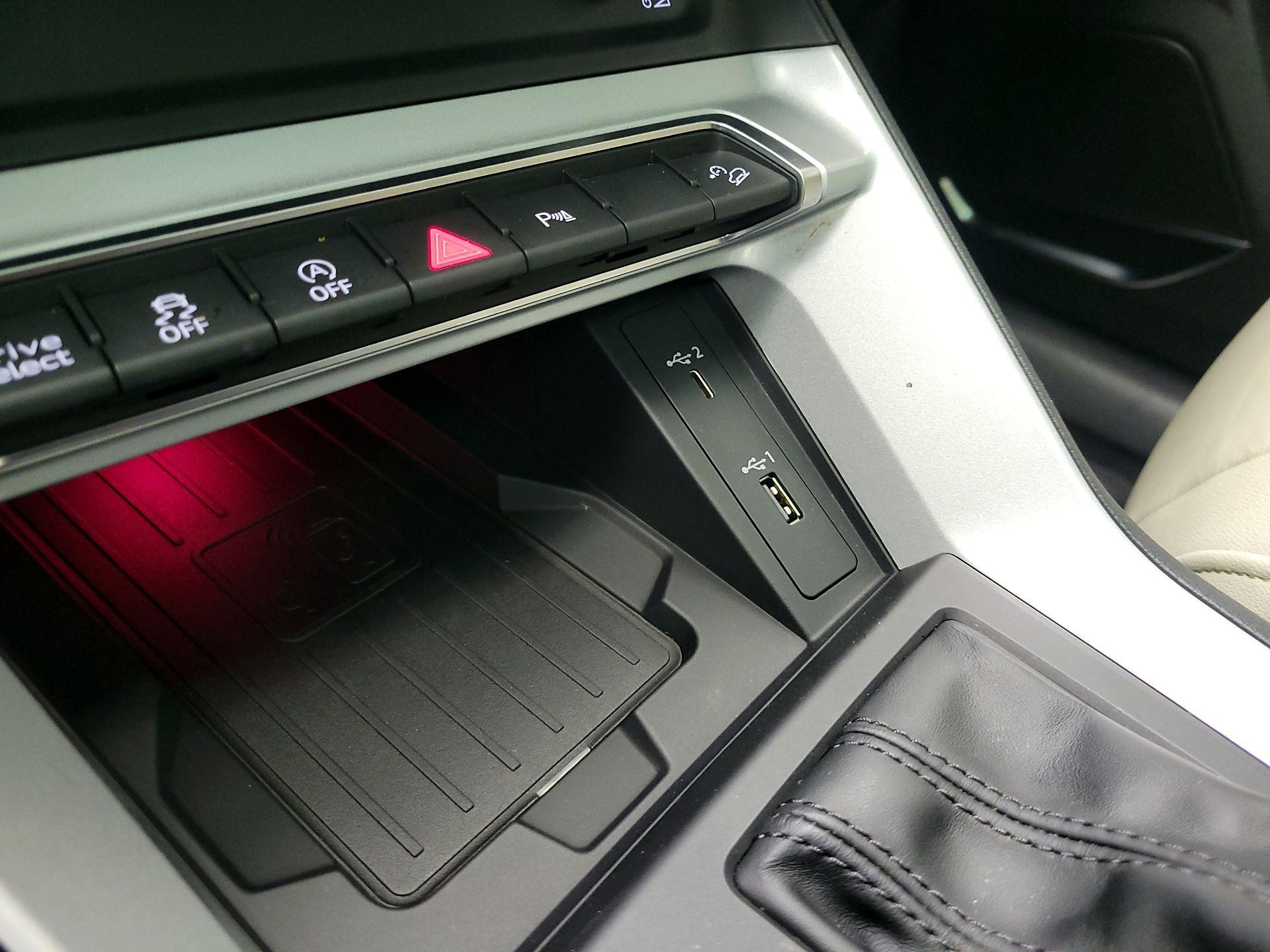 Thumbnail: 2021 Audi Q3 - 19