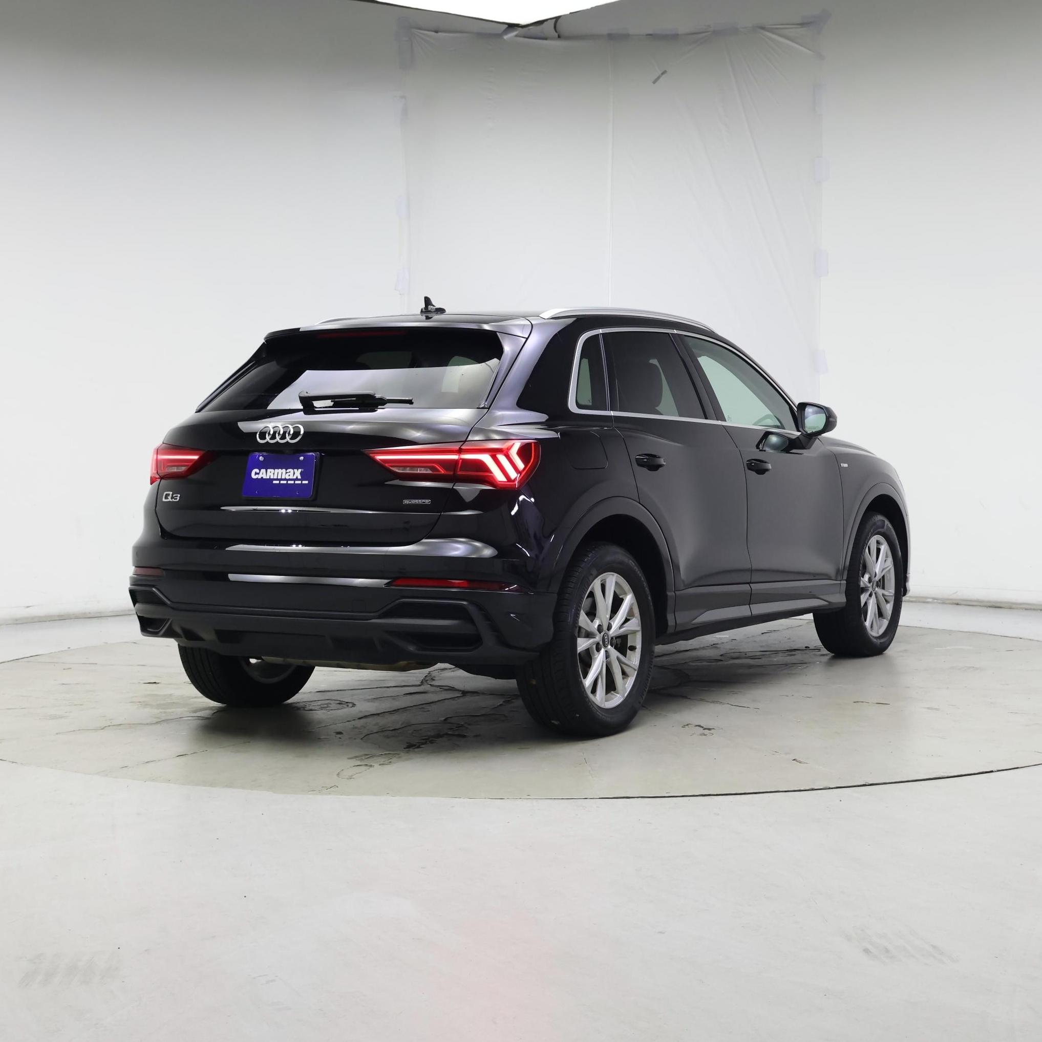 Thumbnail: 2021 Audi Q3 - 8