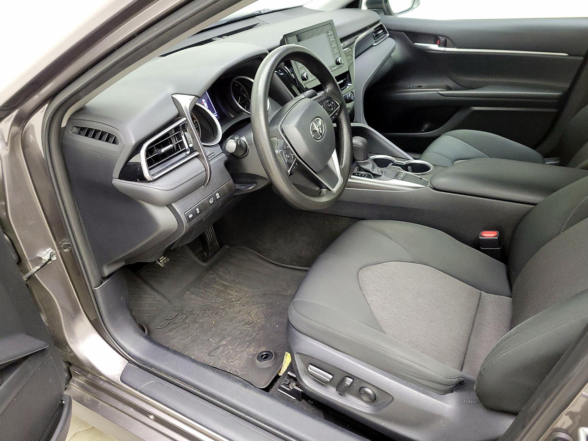 Thumbnail: 2023 Toyota Camry - 11