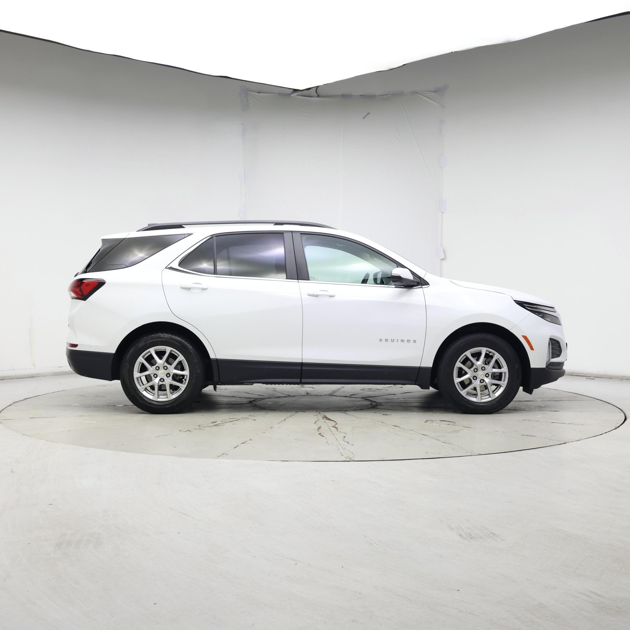 Thumbnail: 2023 Chevrolet Equinox - 7