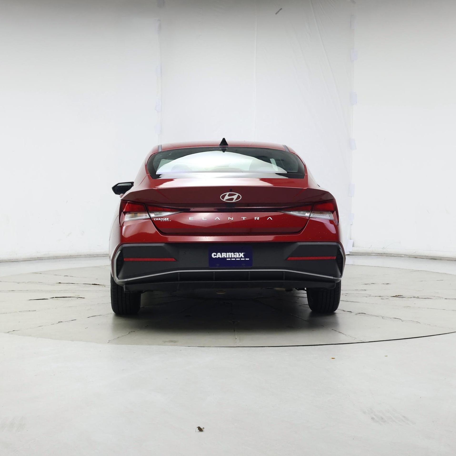 Thumbnail: 2024 Hyundai Elantra - 6