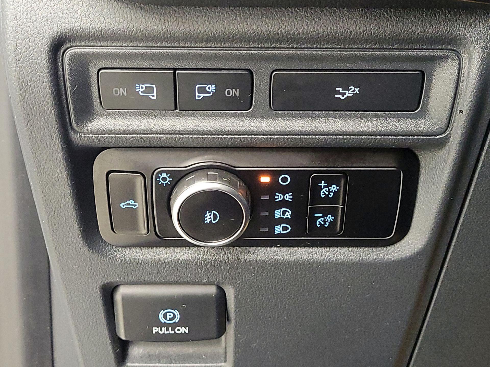 Thumbnail: 2023 Ford F-150 - 13