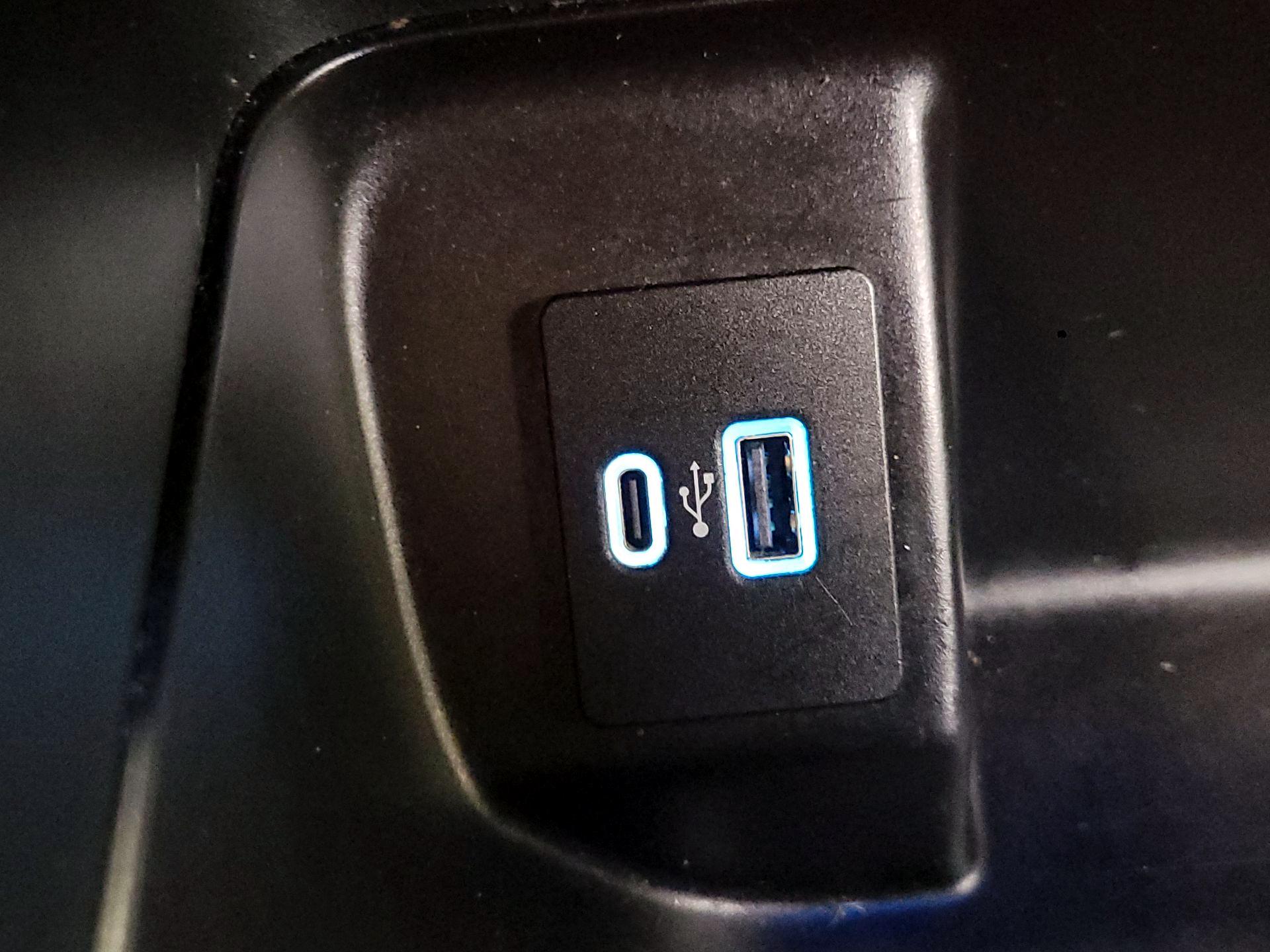 Thumbnail: 2023 Ford F-150 - 19