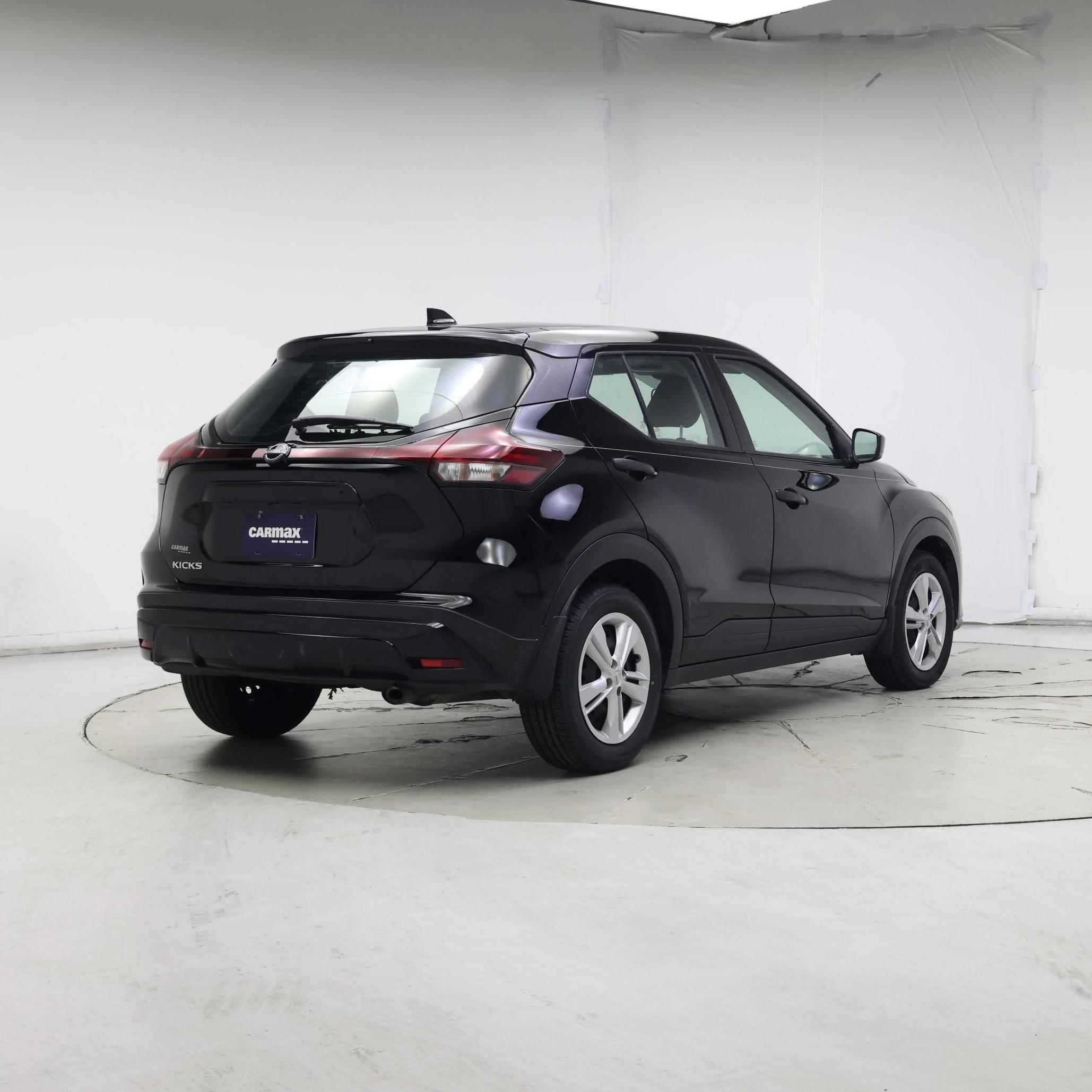 Thumbnail: 2023 Nissan Kicks - 8