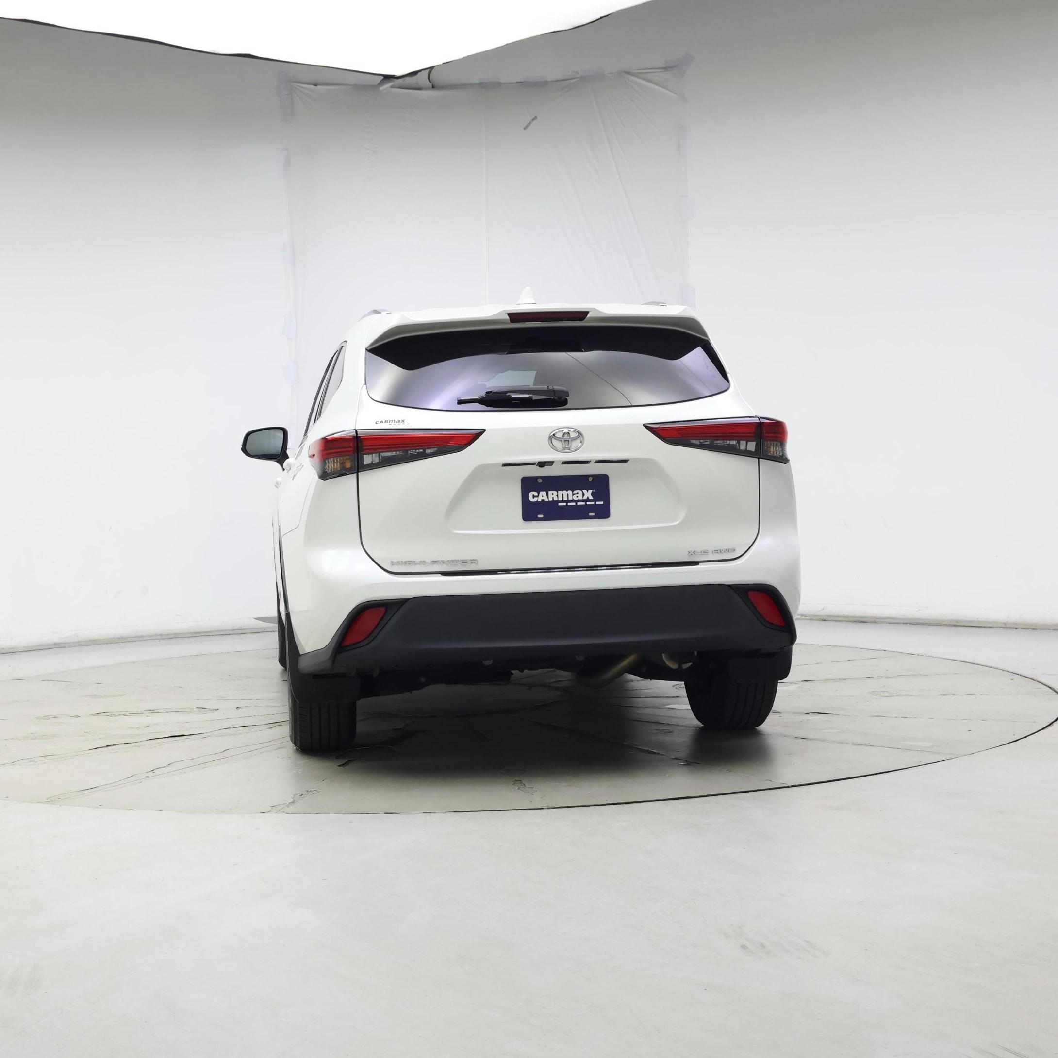 Thumbnail: 2020 Toyota Highlander - 6