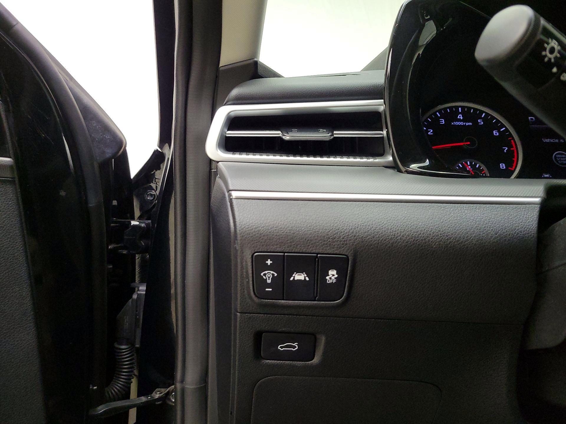 Thumbnail: 2022 Kia K5 - 13