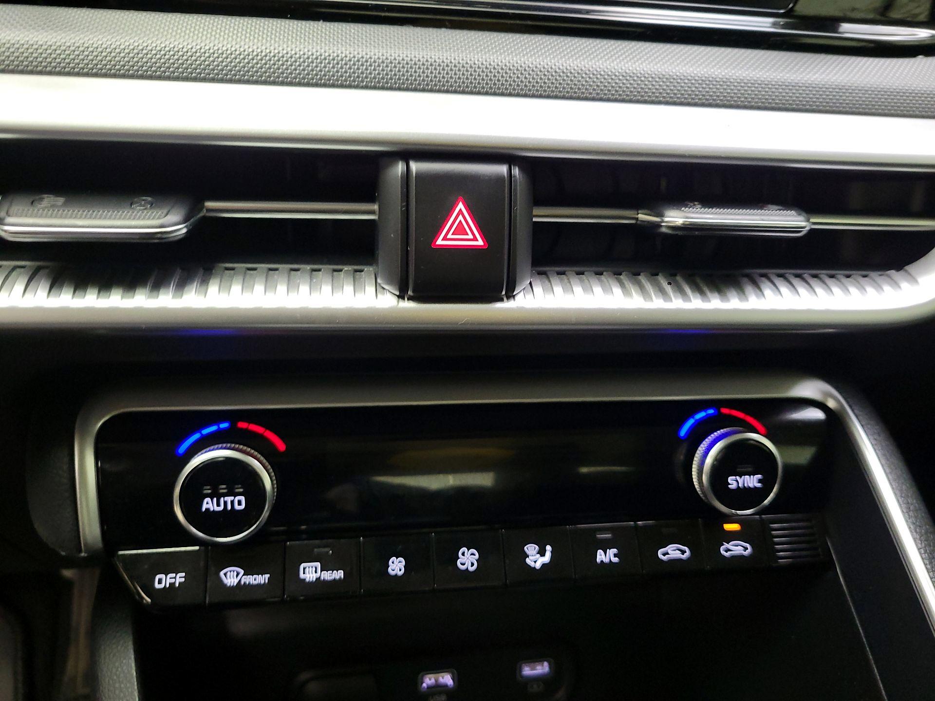 Thumbnail: 2022 Kia K5 - 16