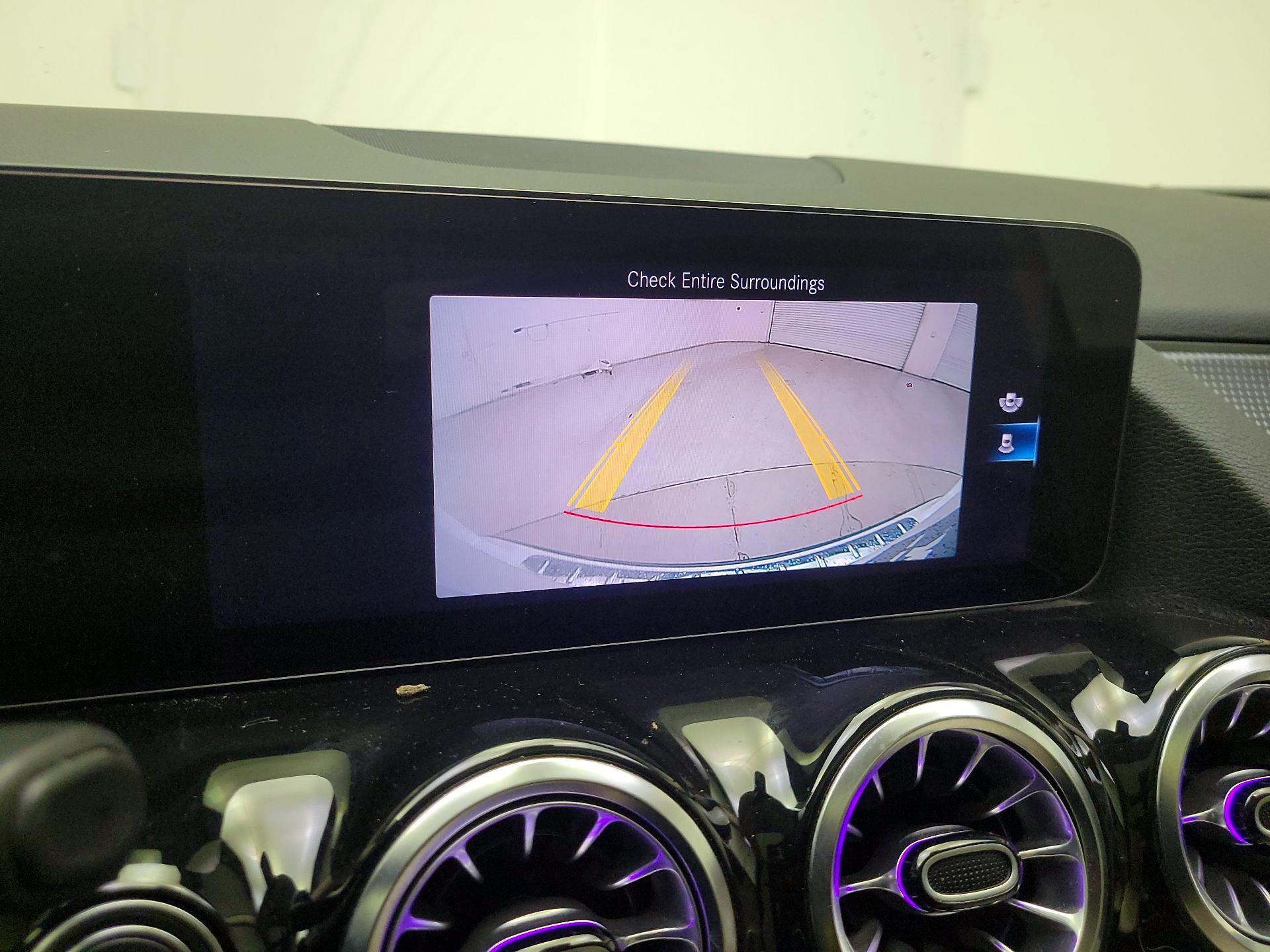 Thumbnail: 2023 Mercedes-Benz GLA - 14