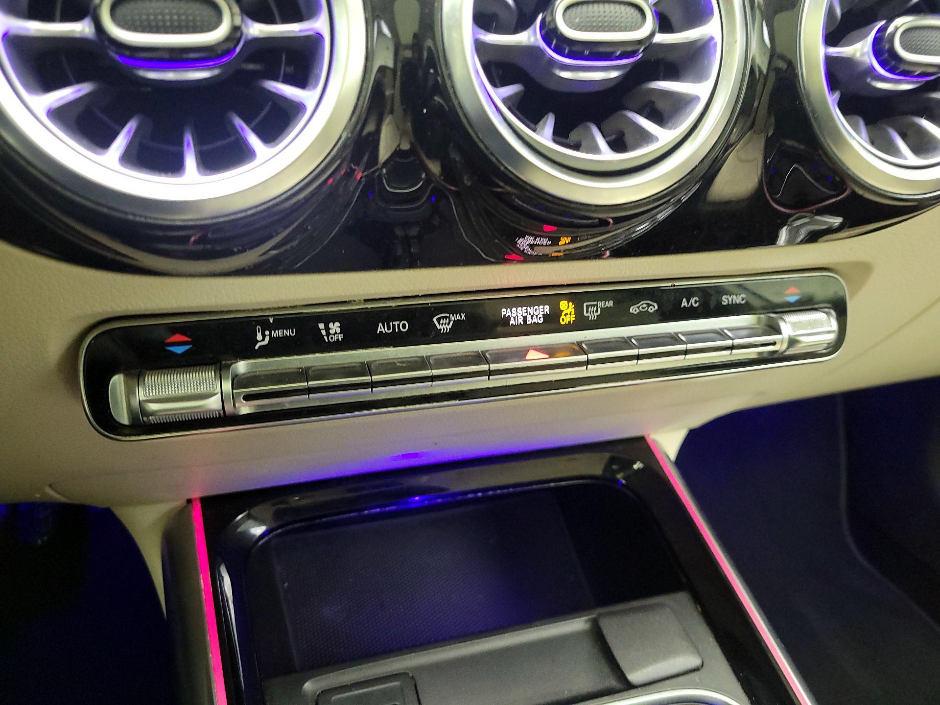 Thumbnail: 2023 Mercedes-Benz GLA - 16