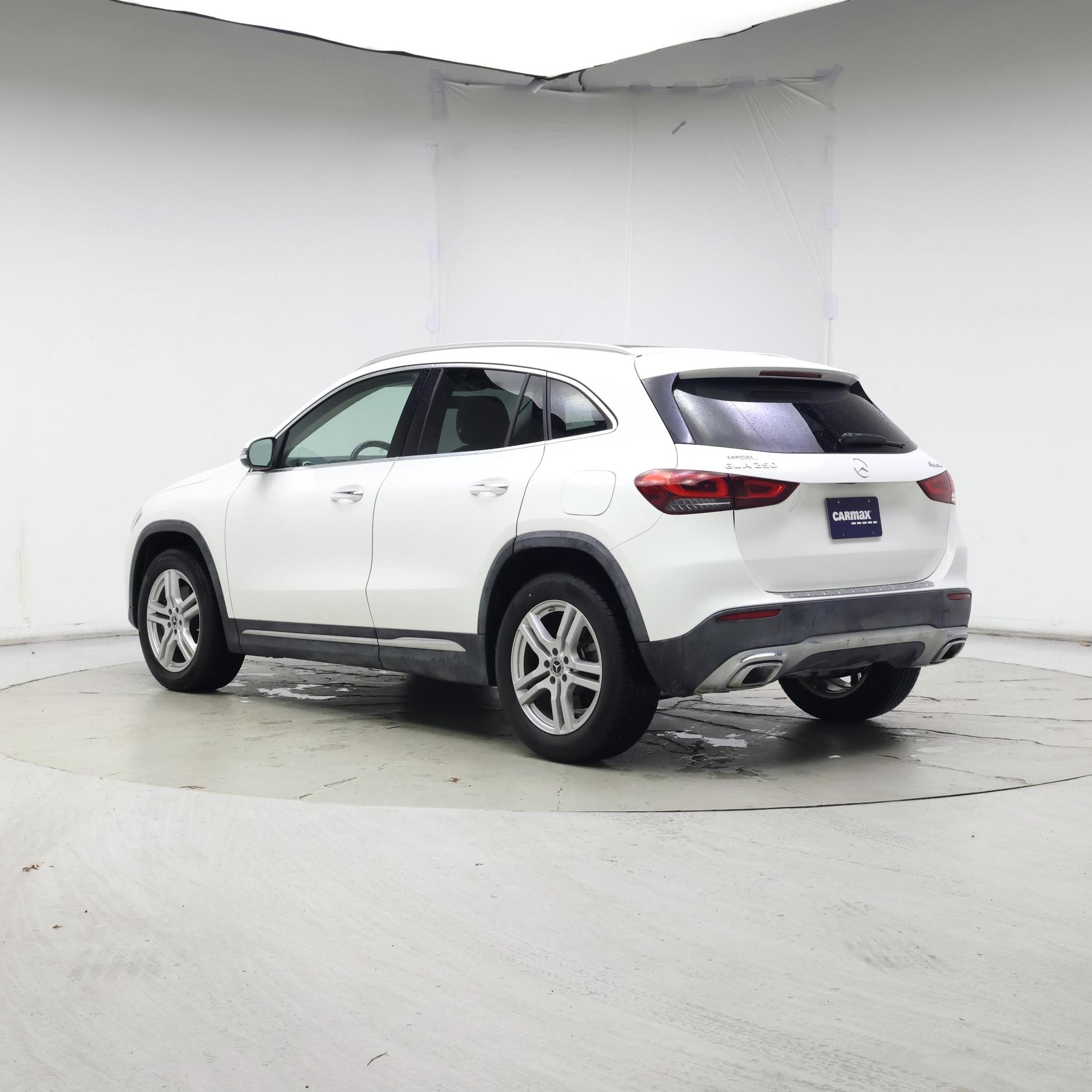 Thumbnail: 2023 Mercedes-Benz GLA - 2