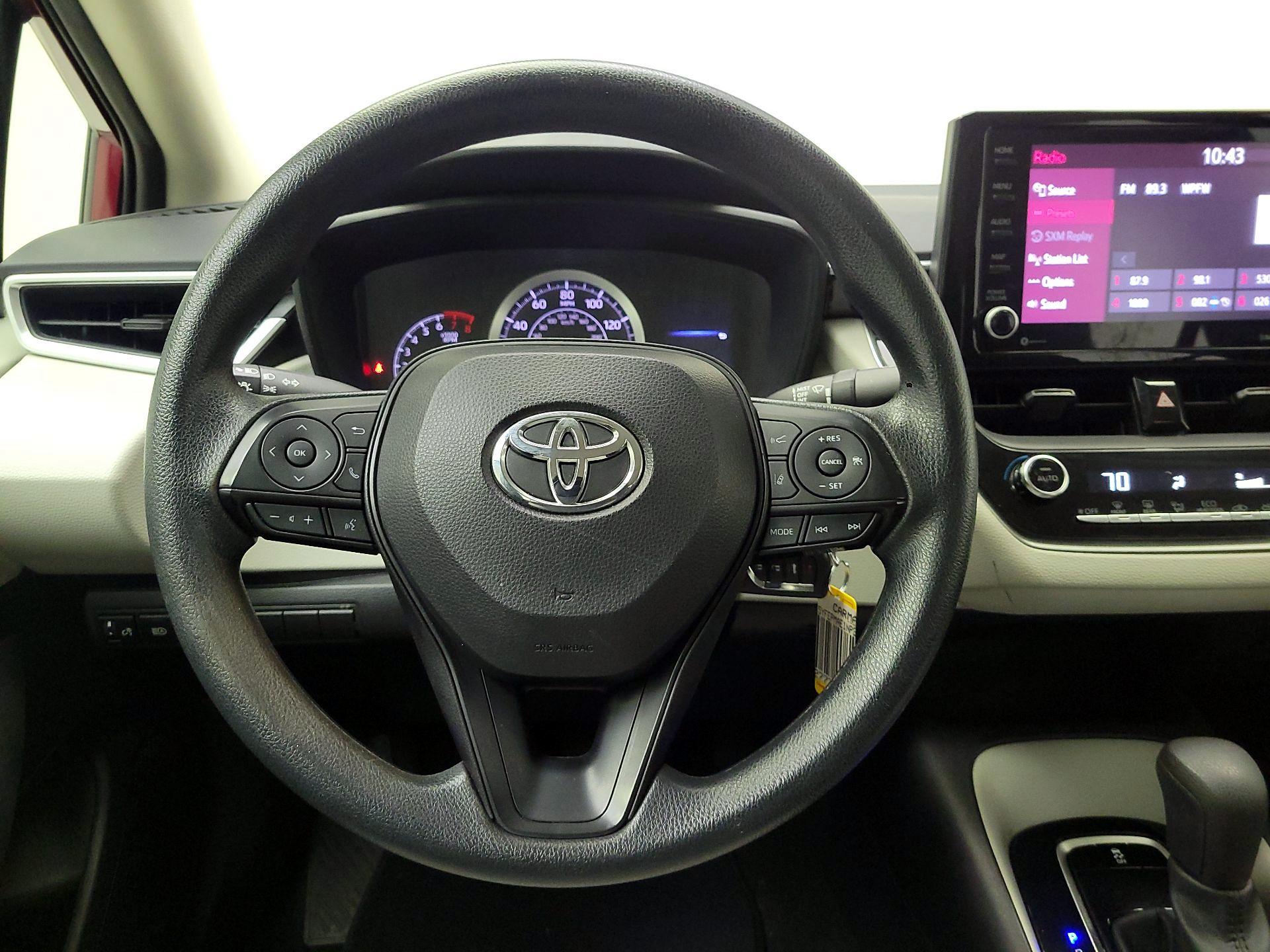 Thumbnail: 2022 Toyota Corolla - 10