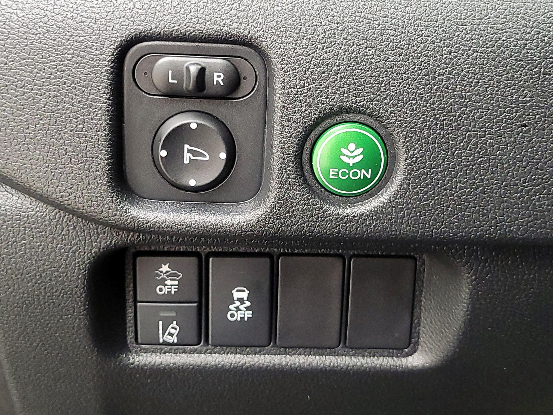 Thumbnail: 2022 Honda Pilot - 13