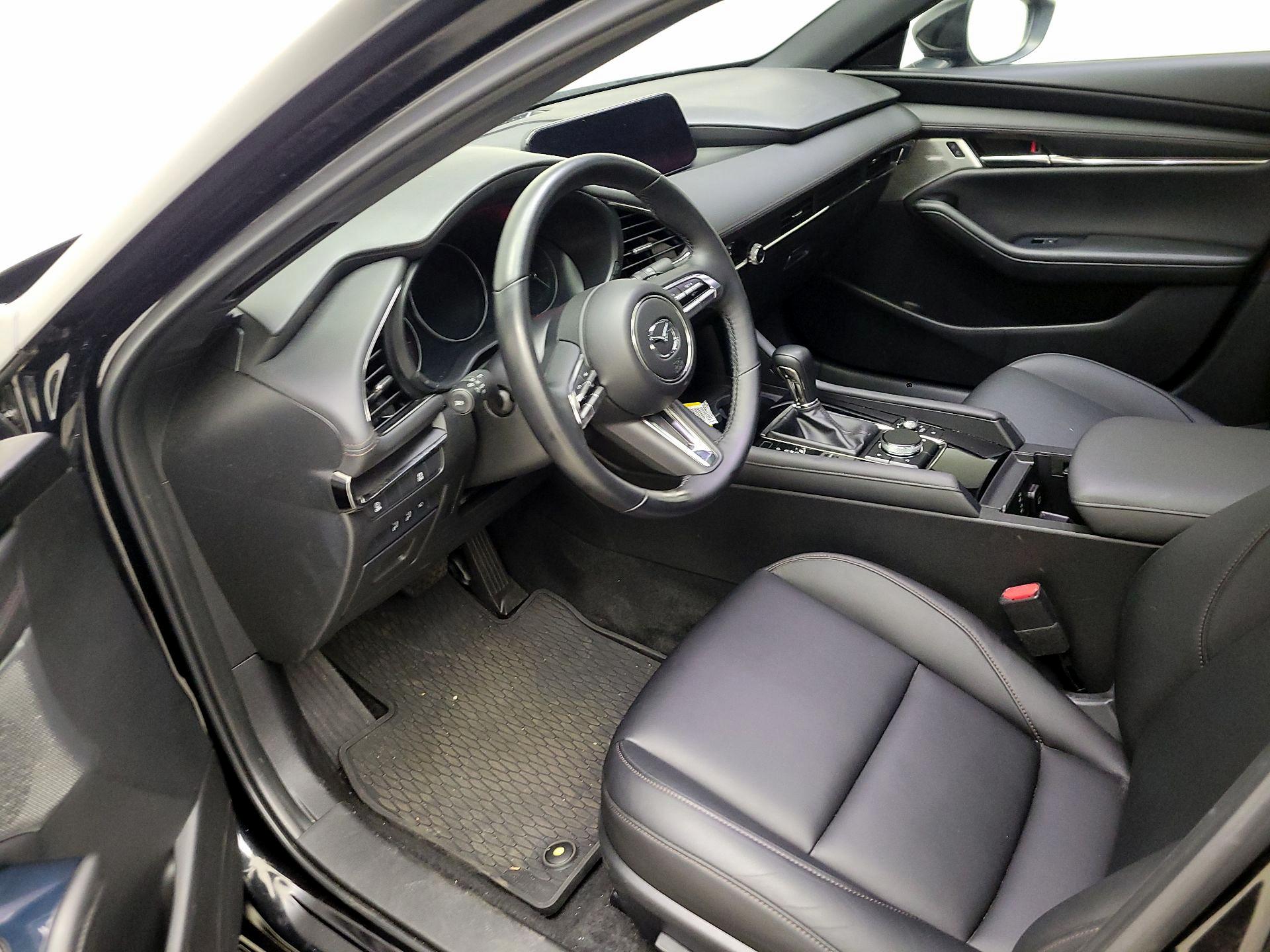 Thumbnail: 2021 Mazda Mazda3 - 11