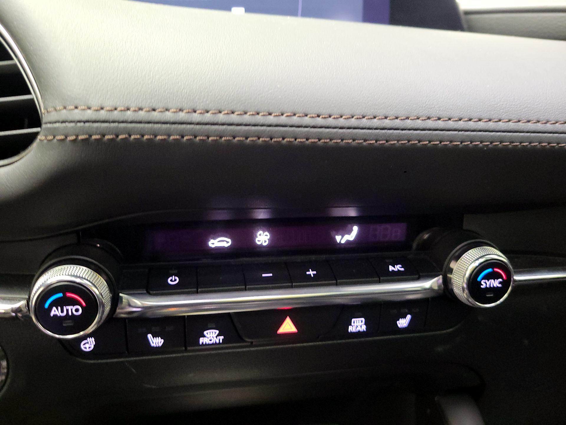 Thumbnail: 2021 Mazda Mazda3 - 16