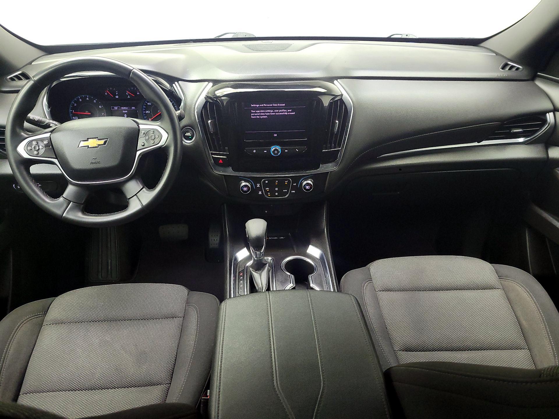 Thumbnail: 2023 Chevrolet Traverse - 9