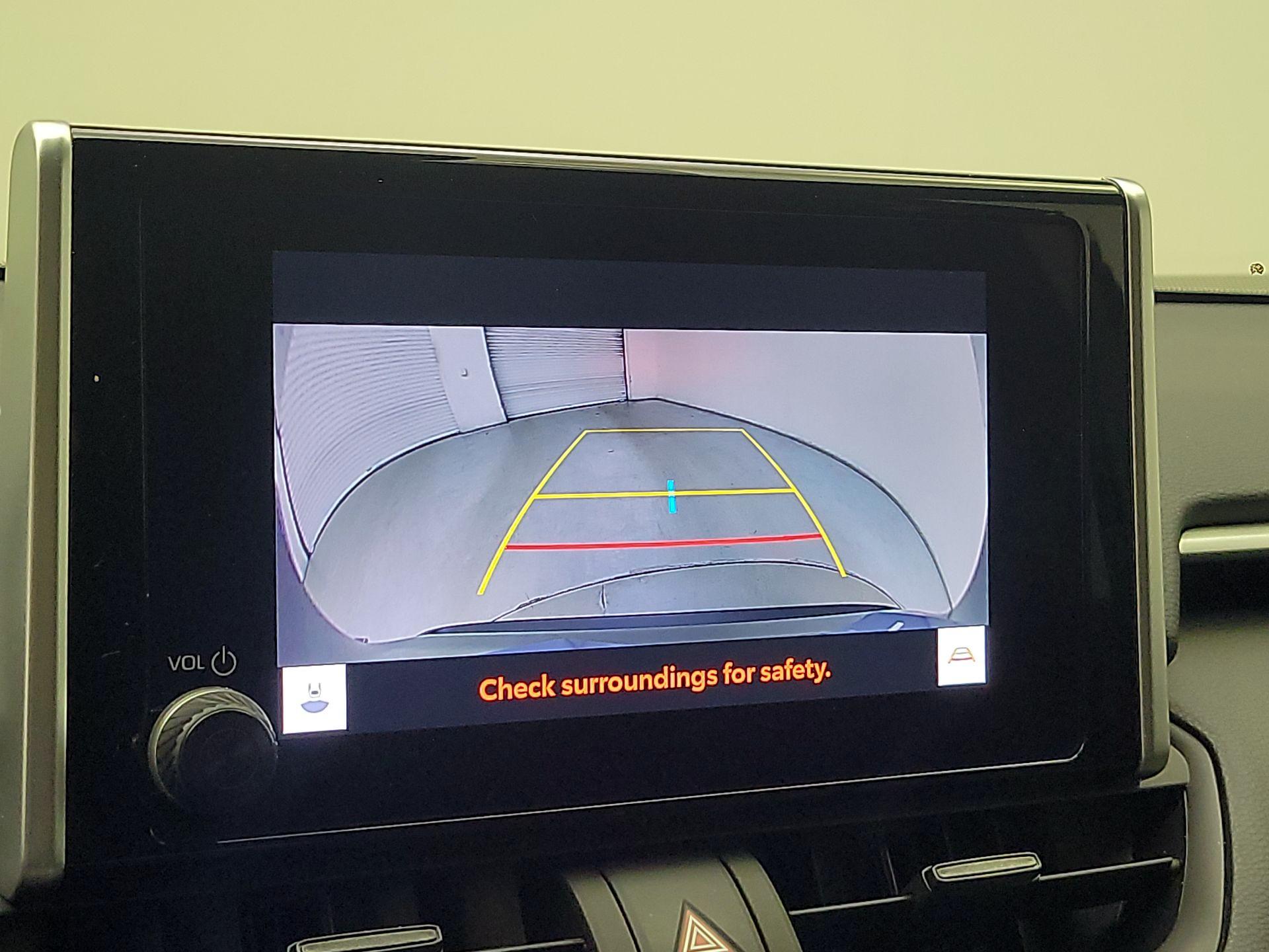 Thumbnail: 2023 Toyota RAV4 - 14