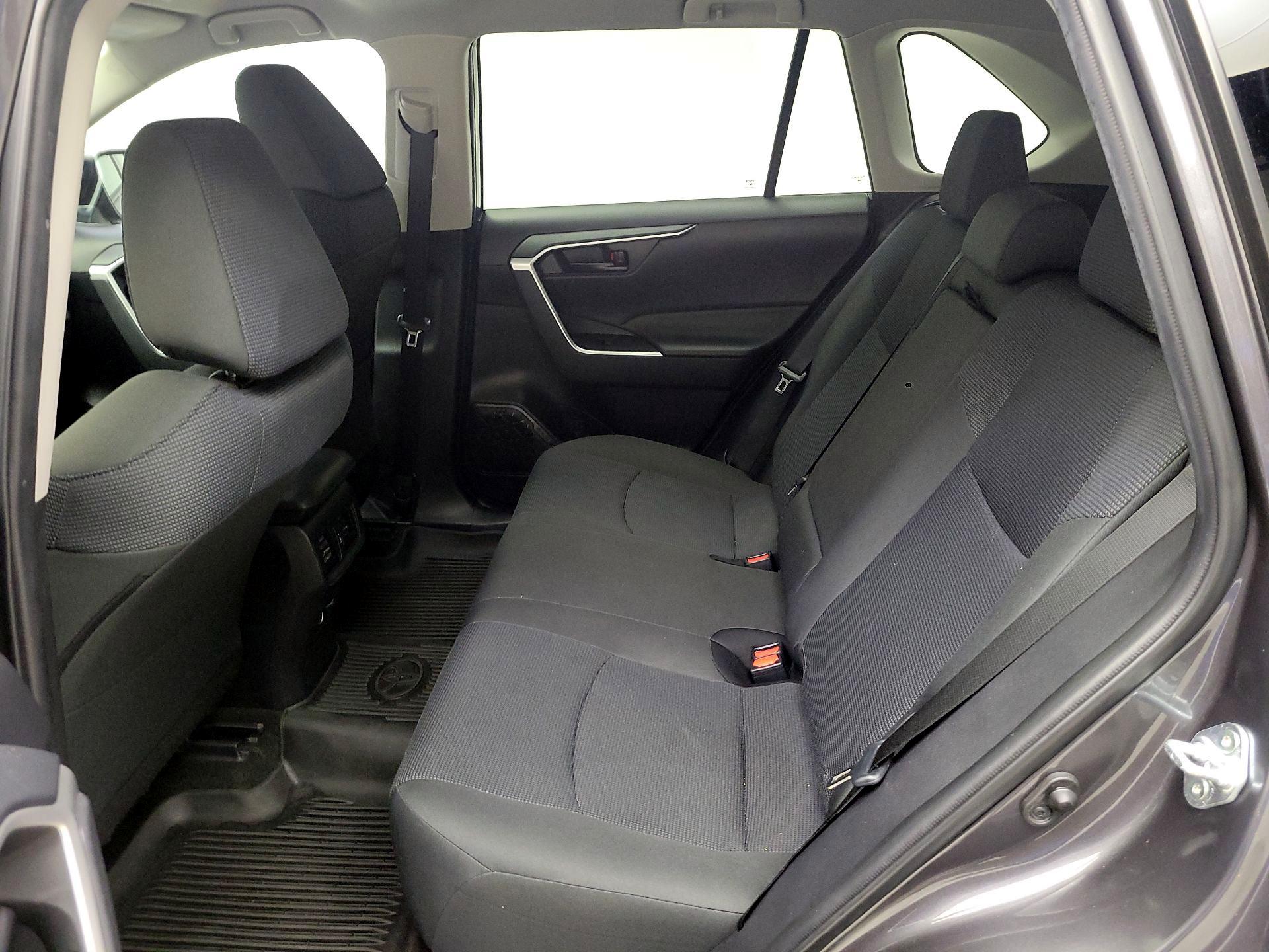 Thumbnail: 2023 Toyota RAV4 - 19