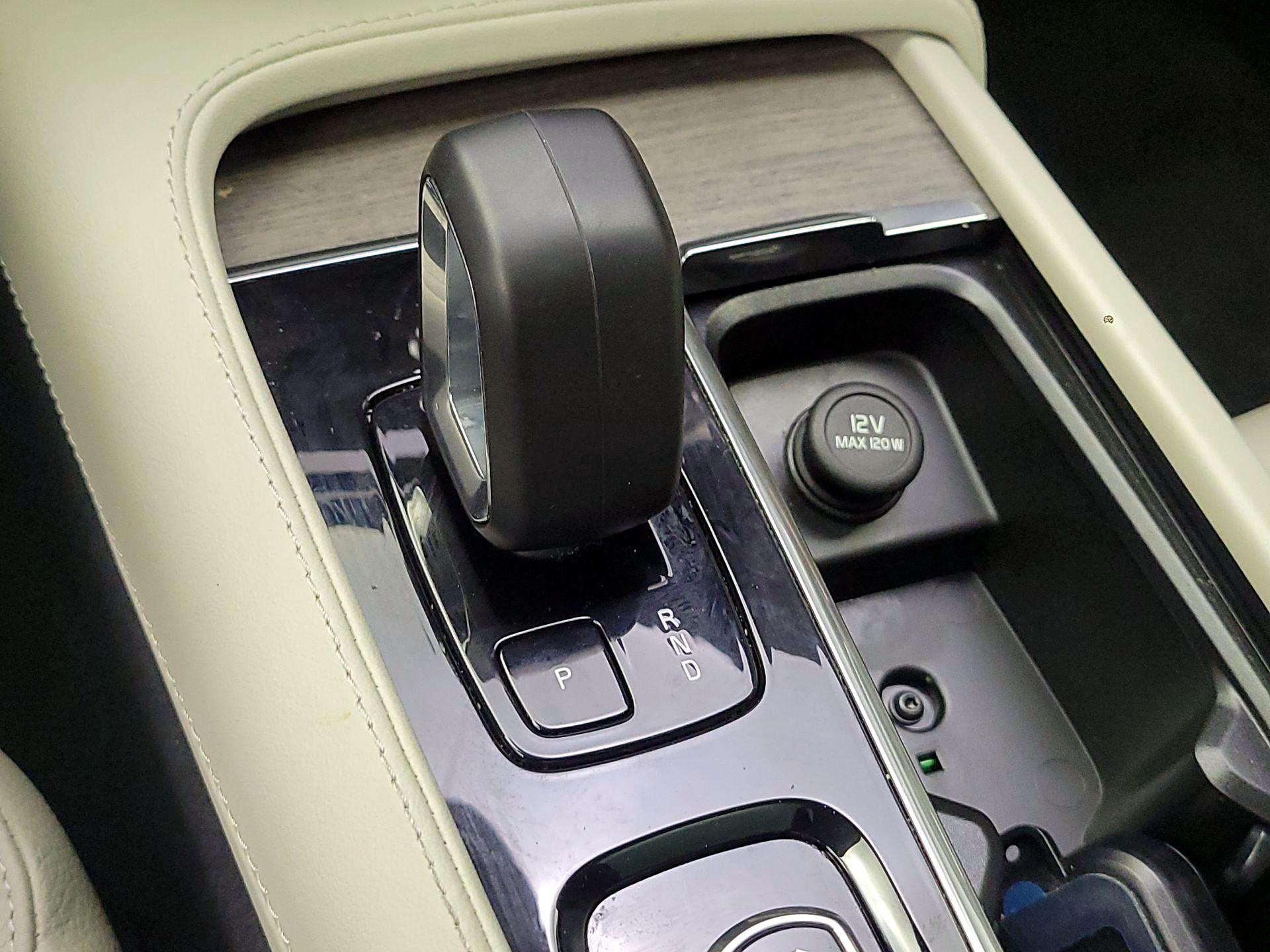 Thumbnail: 2023 Volvo XC90 - 18