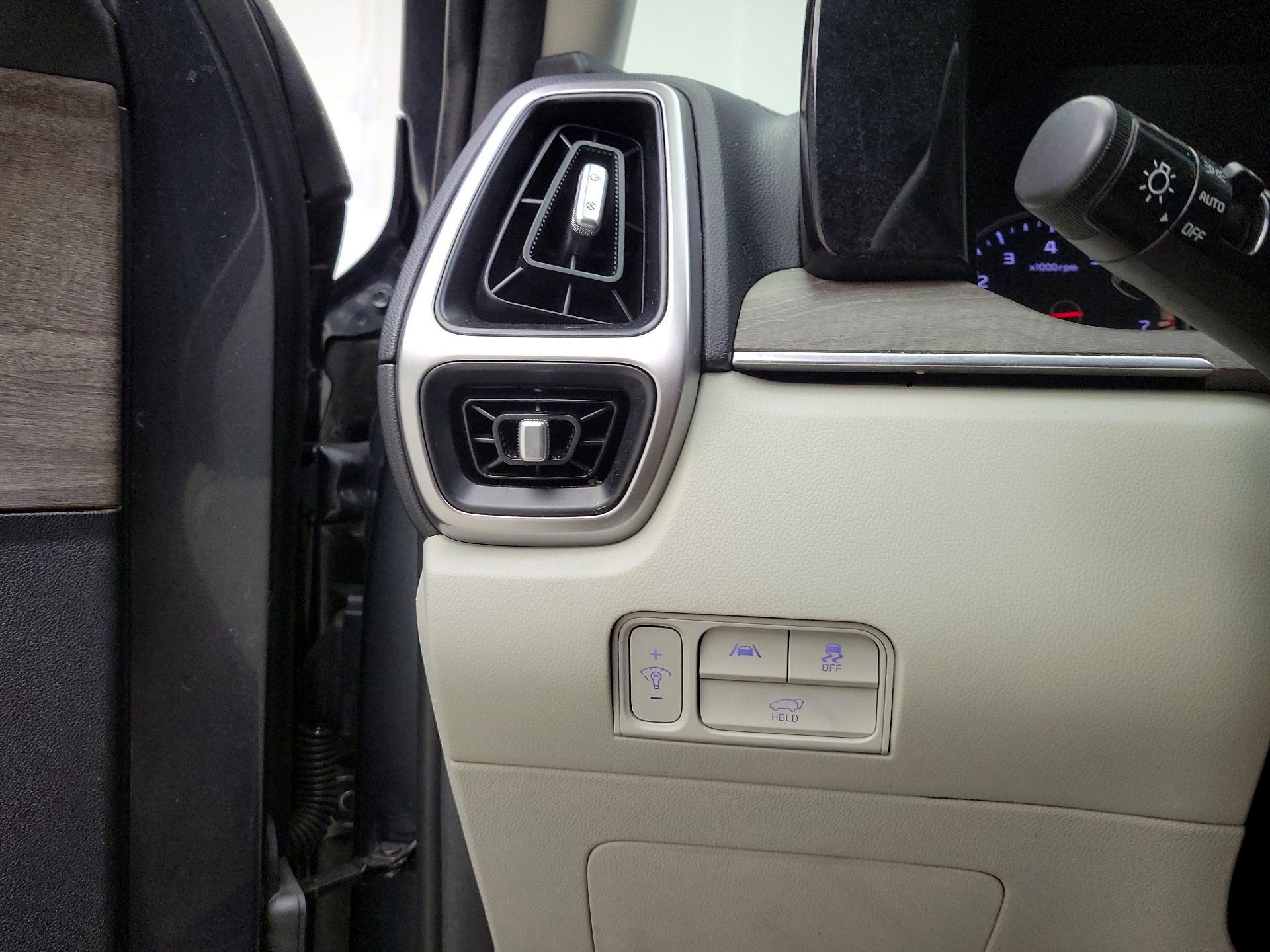 Thumbnail: 2021 Kia Sorento - 13