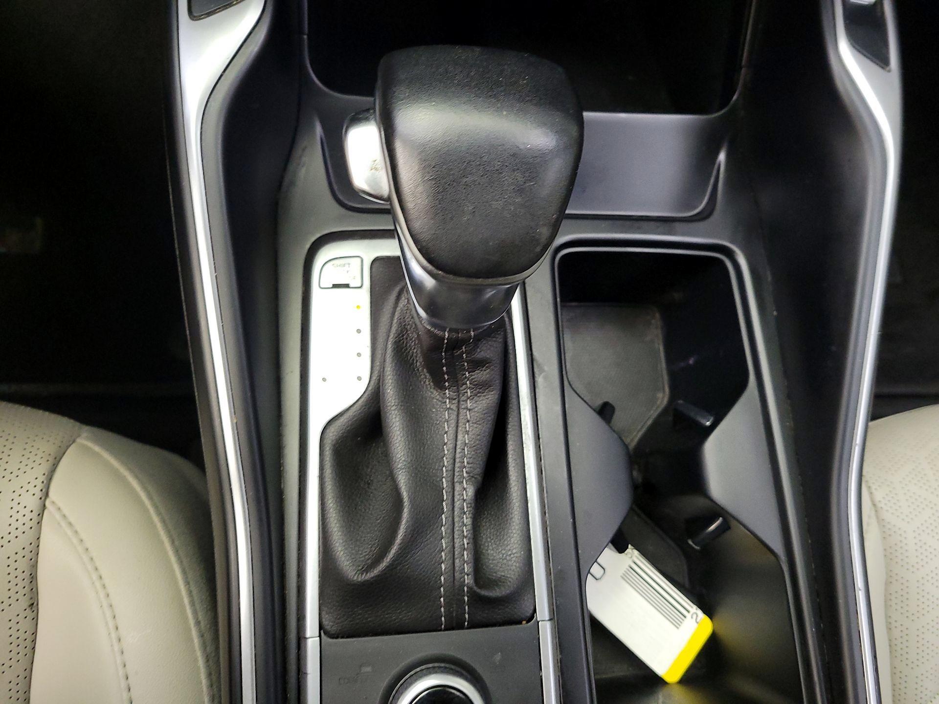 Thumbnail: 2021 Kia Sorento - 17