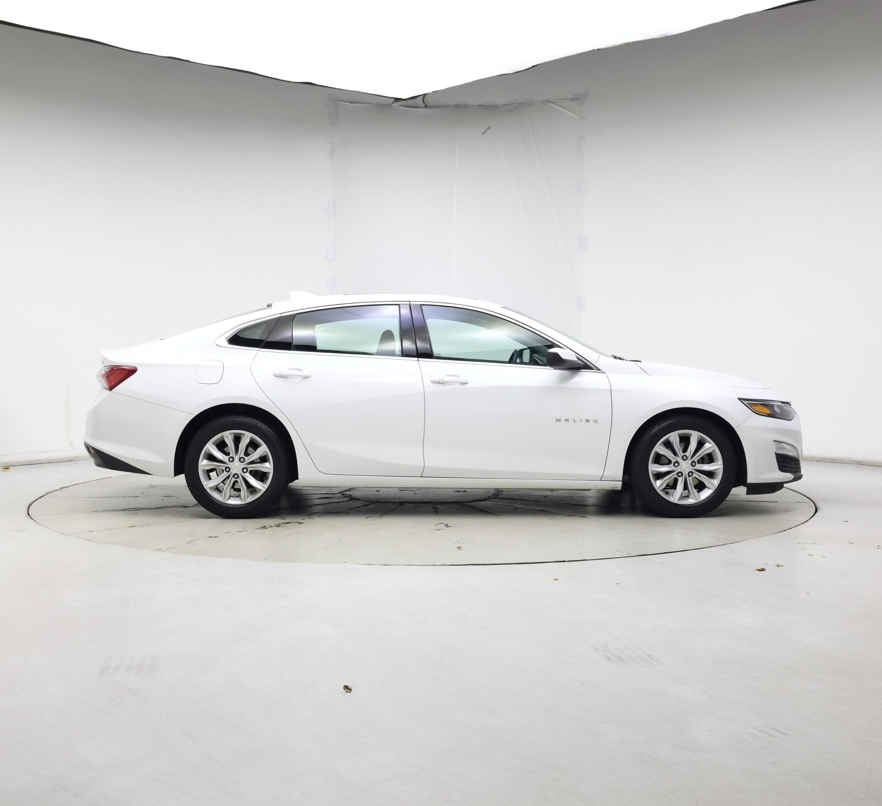 Thumbnail: 2019 Chevrolet Malibu - 7