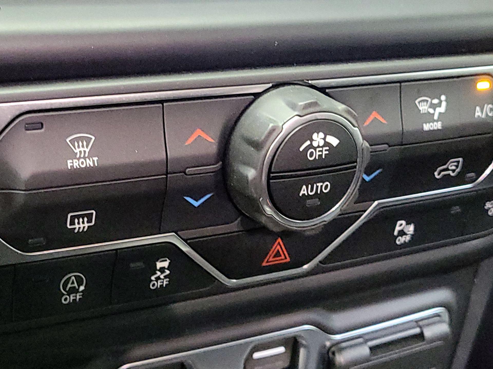 Thumbnail: 2020 Jeep Gladiator - 17