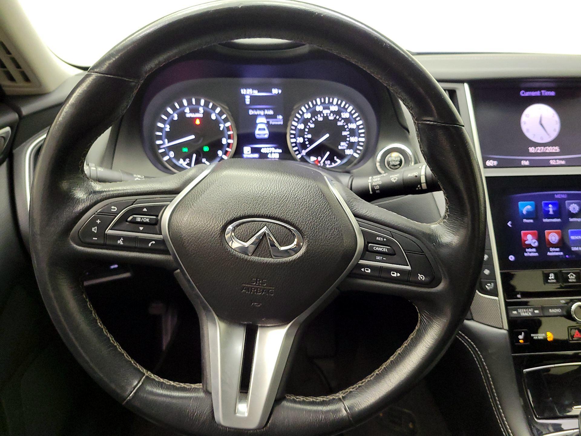 Thumbnail: 2019 INFINITI Q50 - 10