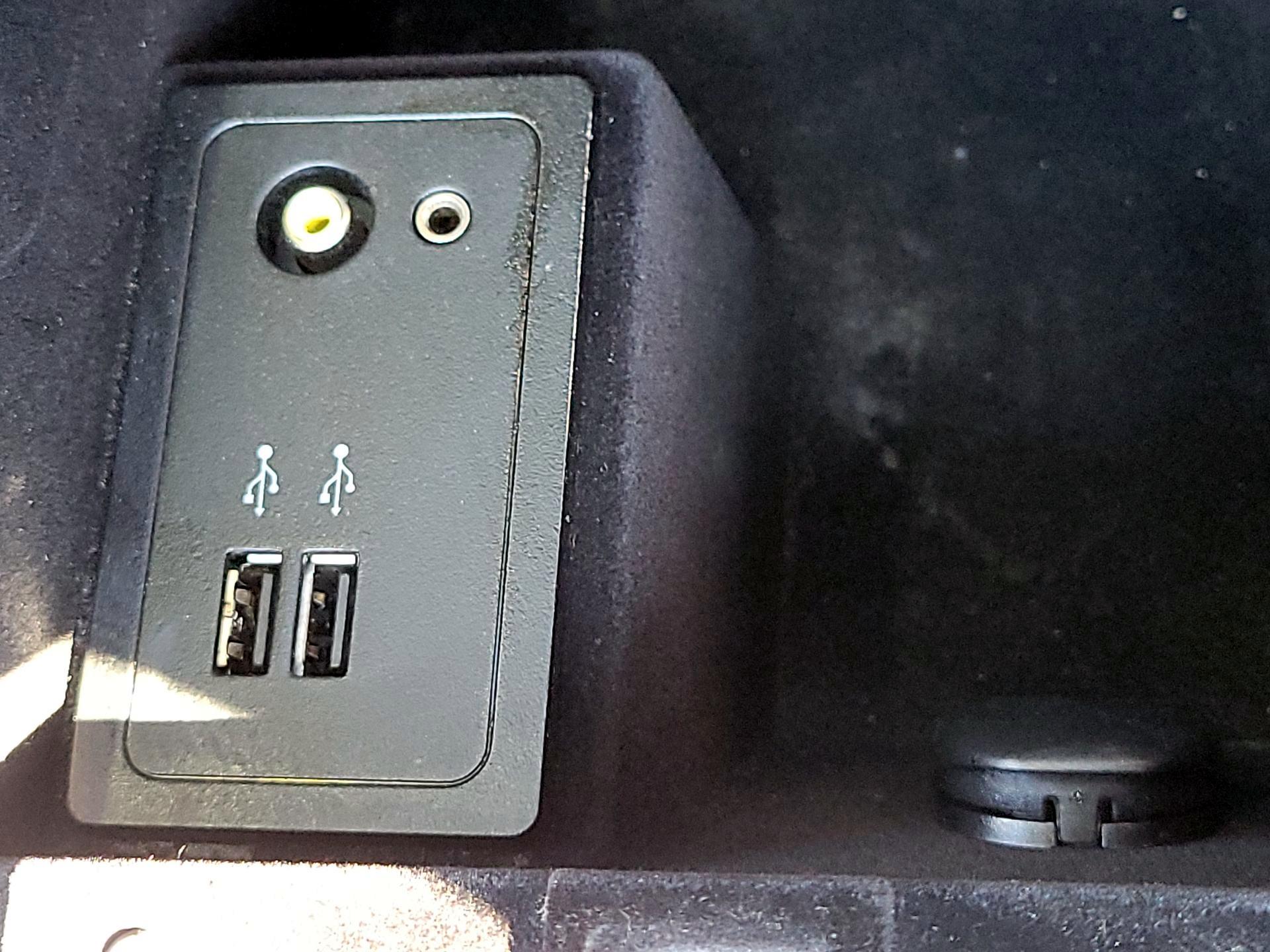 Thumbnail: 2019 INFINITI Q50 - 18