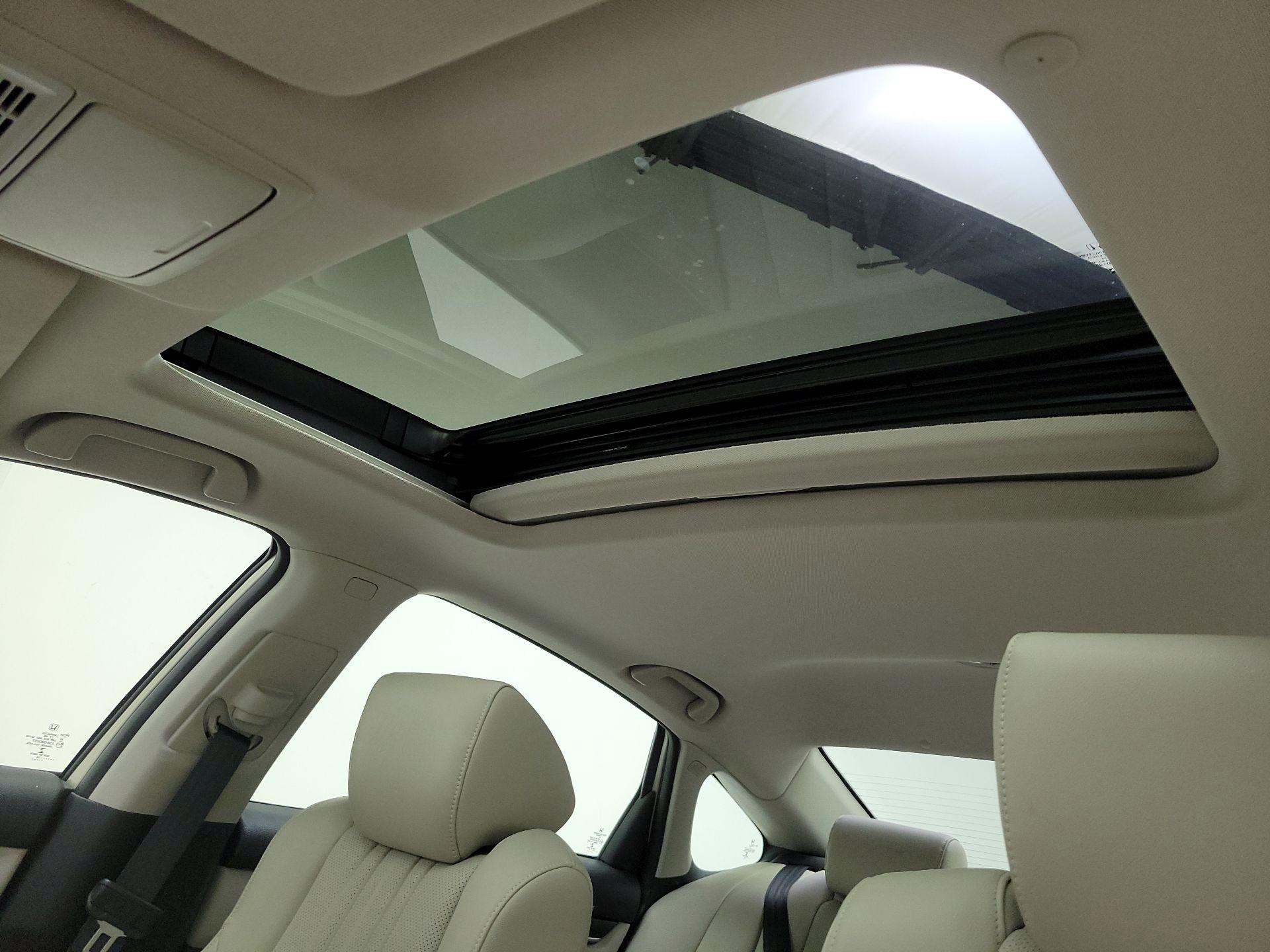 Thumbnail: 2018 Honda Accord - 20