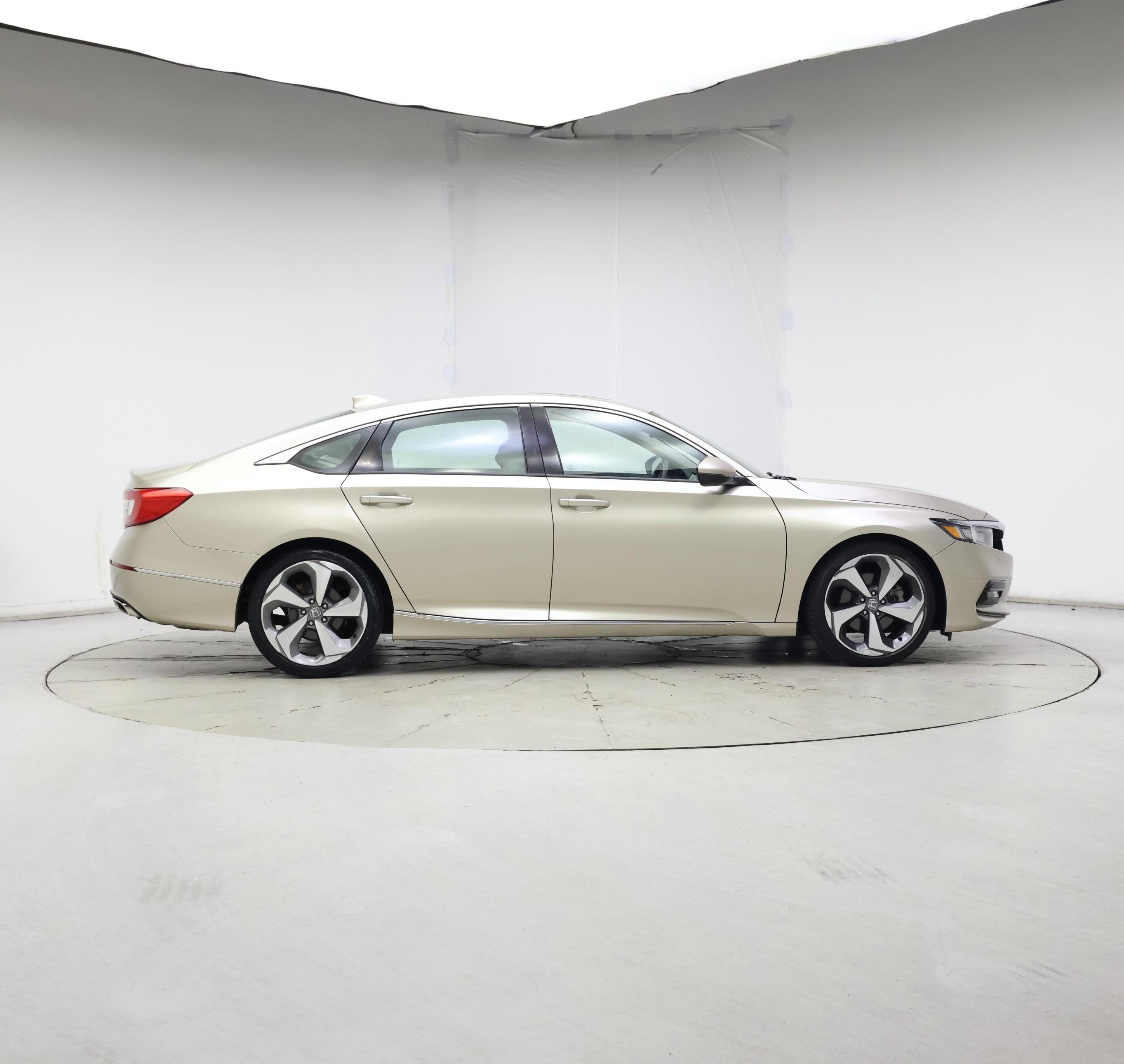 Thumbnail: 2018 Honda Accord - 7