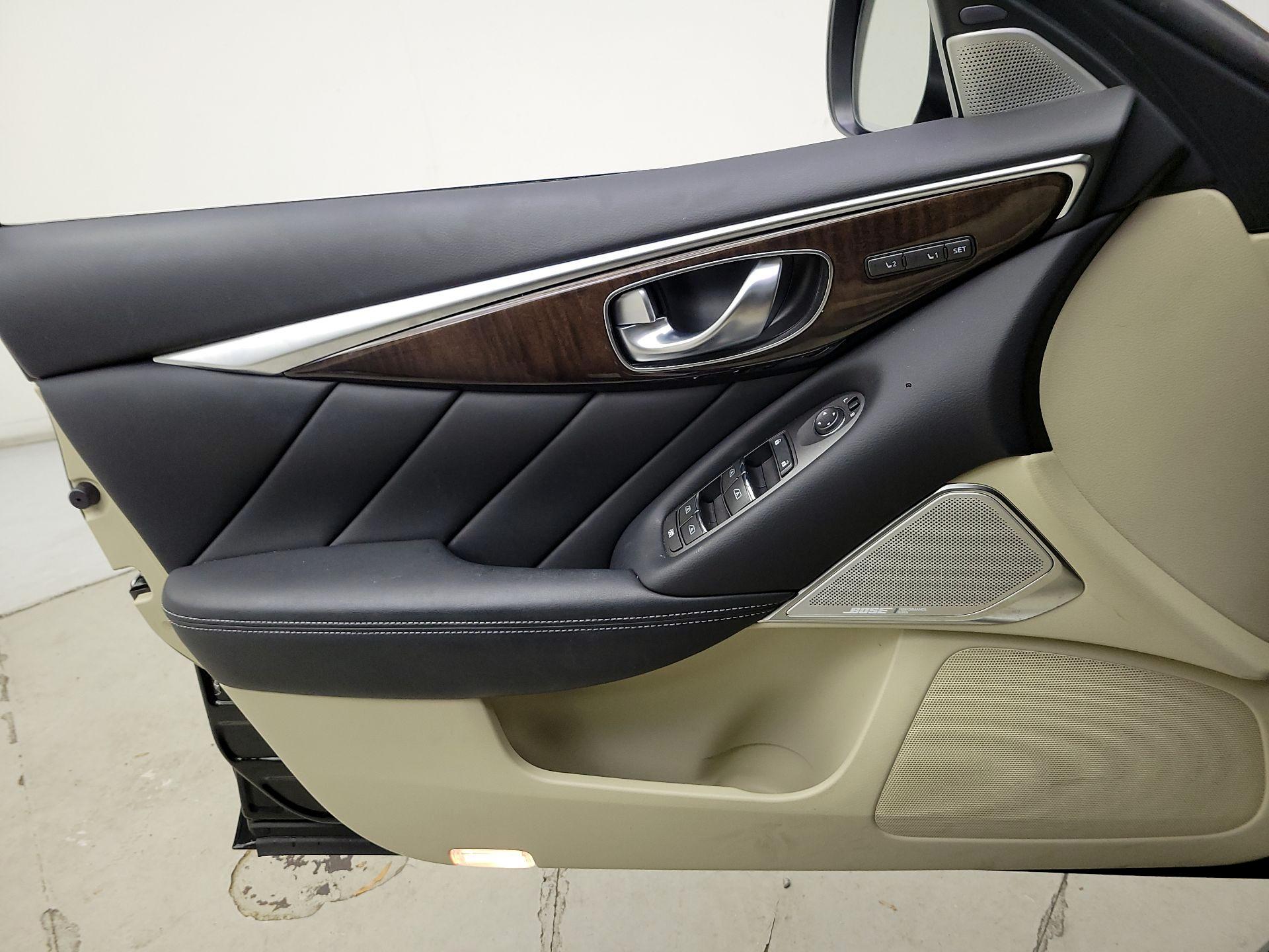 Thumbnail: 2017 INFINITI Q50 - 12