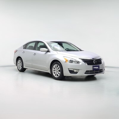 Silver 2015 Nissan Altima S