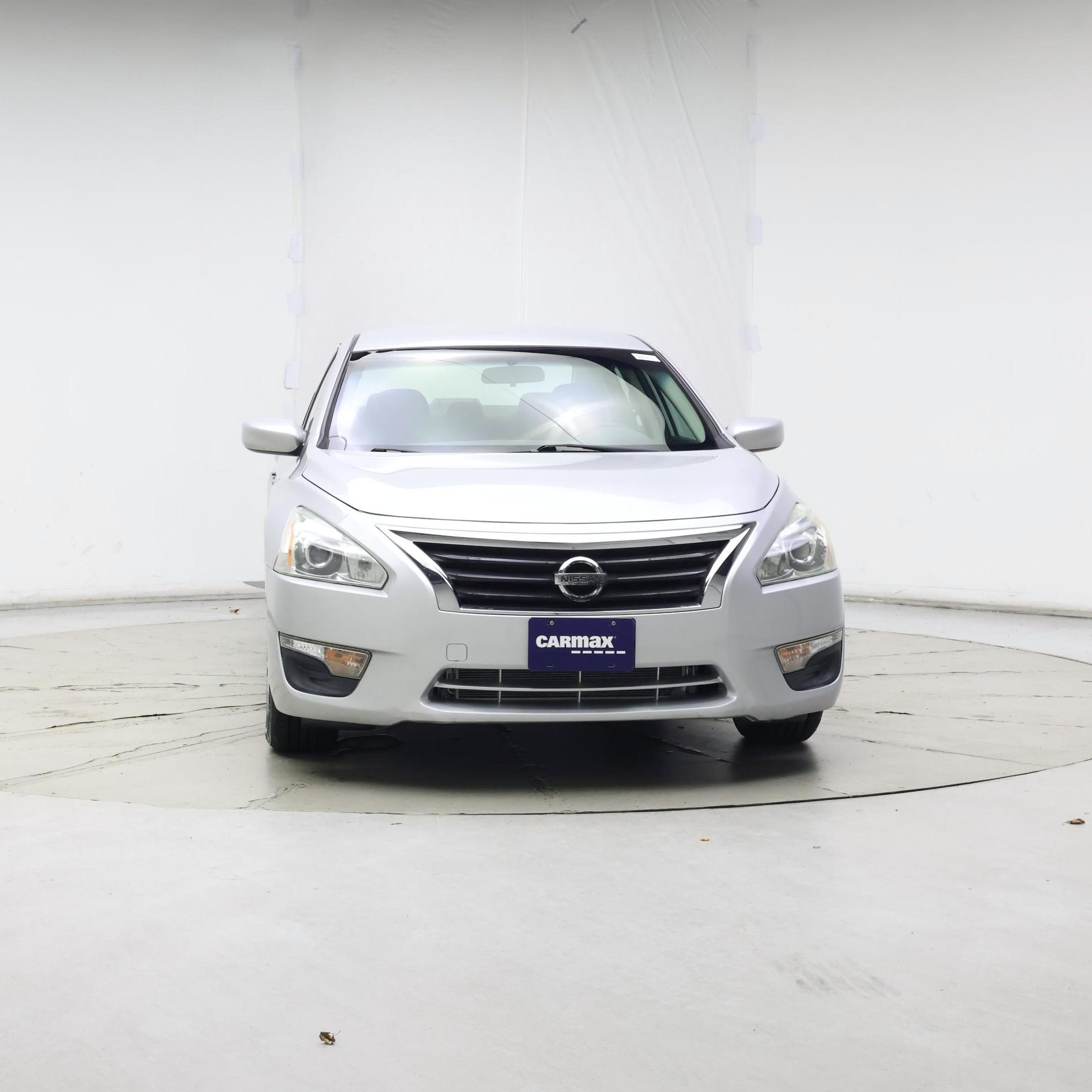Thumbnail: 2015 Nissan Altima - 5