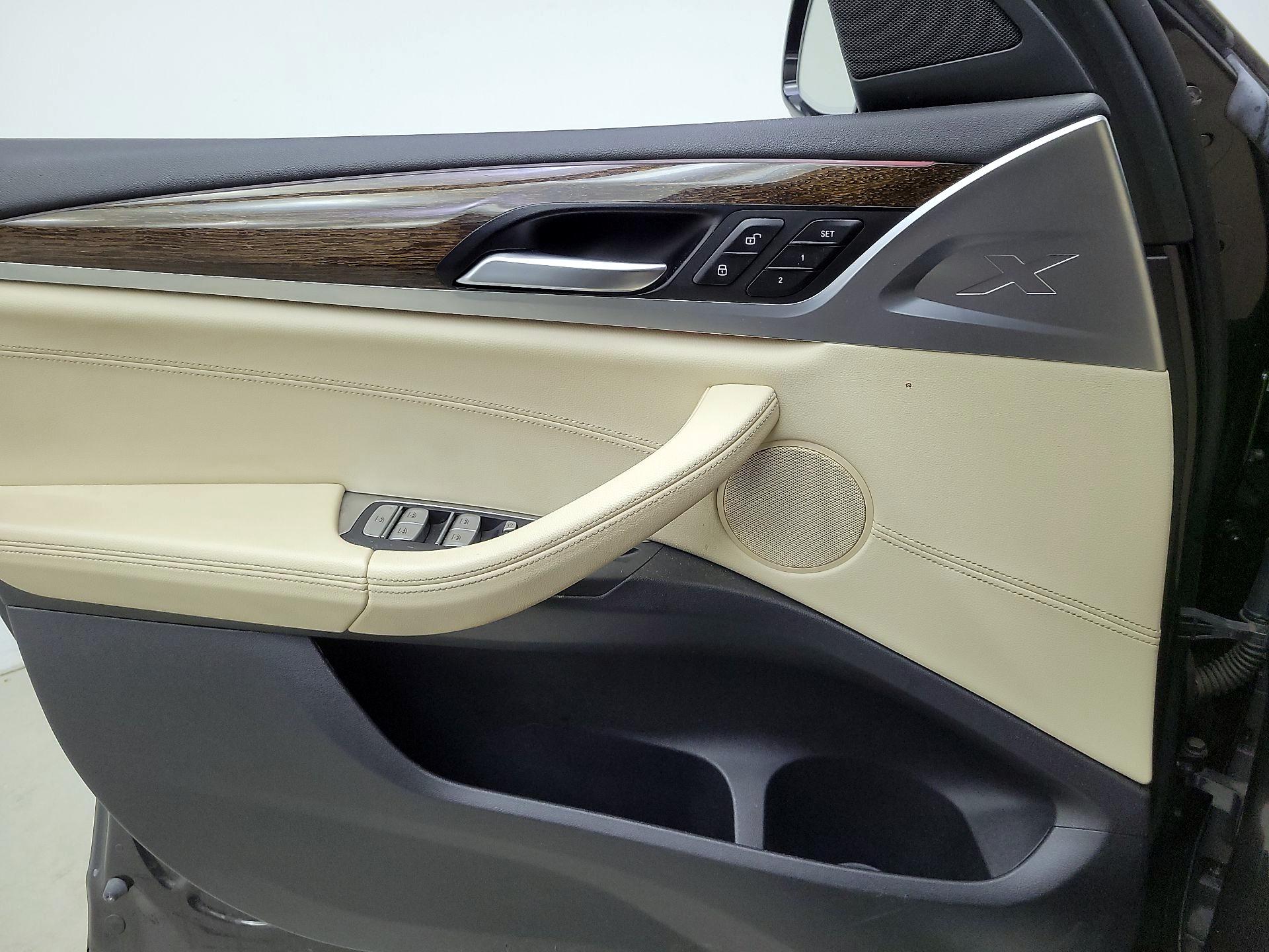 Thumbnail: 2020 BMW X4 - 12