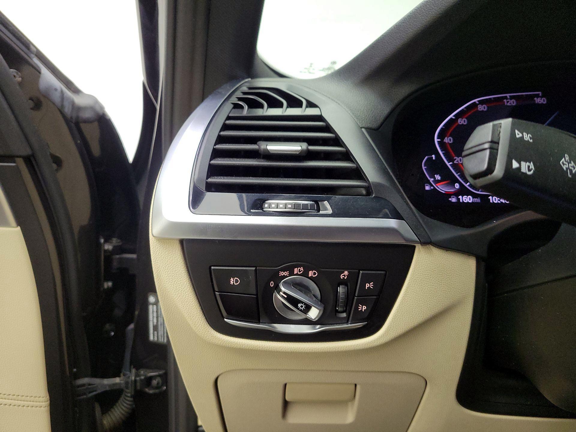 Thumbnail: 2020 BMW X4 - 13