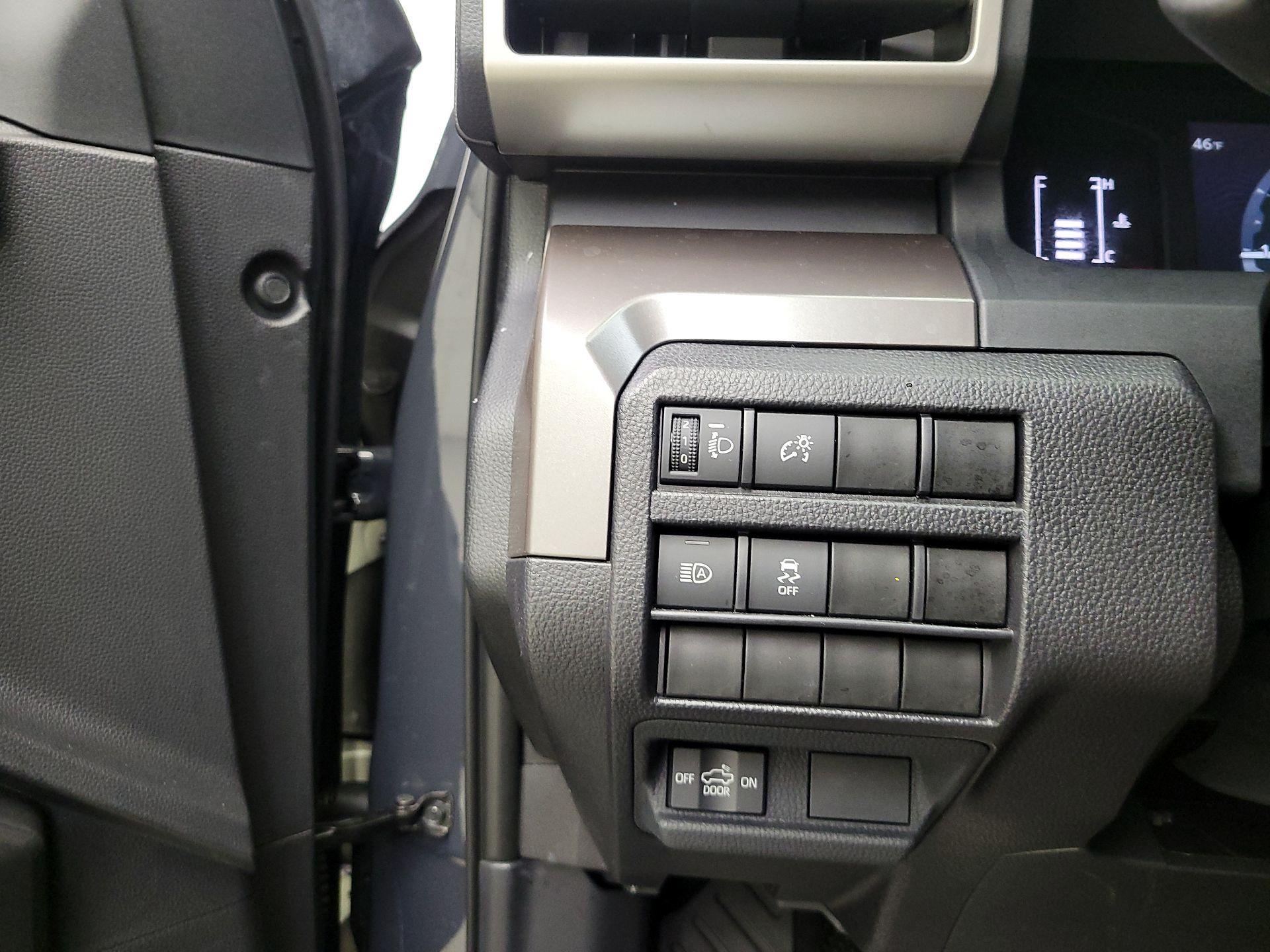 Thumbnail: 2024 Toyota Tacoma - 13