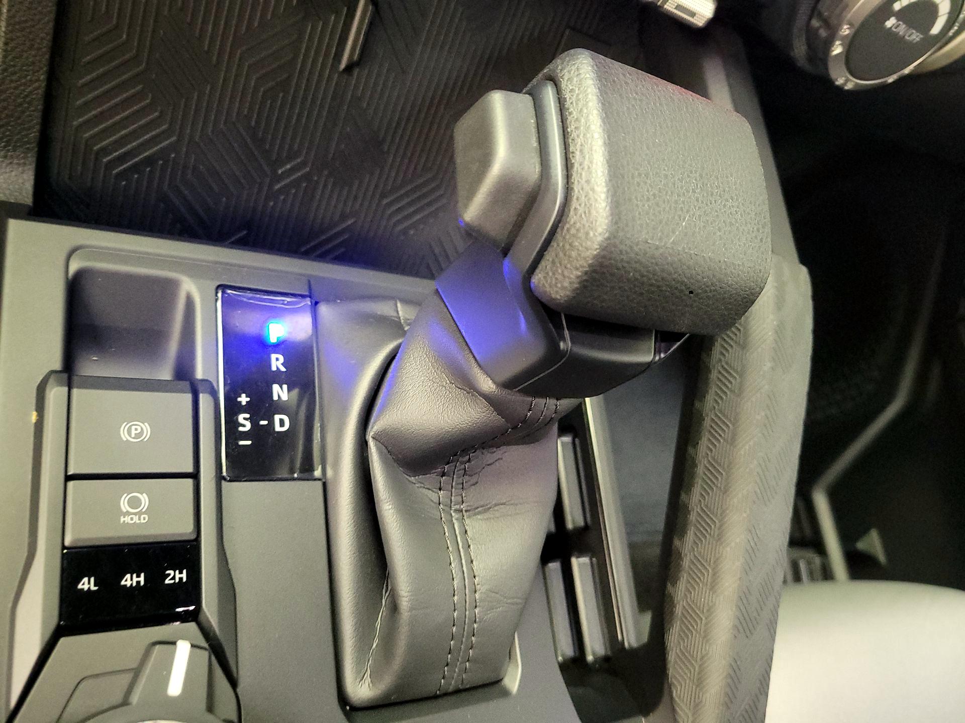 Thumbnail: 2024 Toyota Tacoma - 17