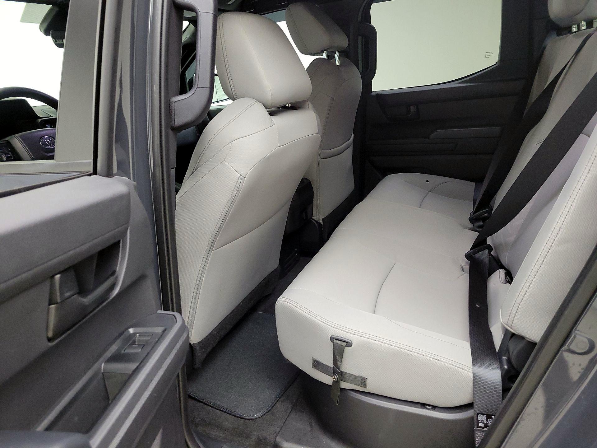 Thumbnail: 2024 Toyota Tacoma - 19