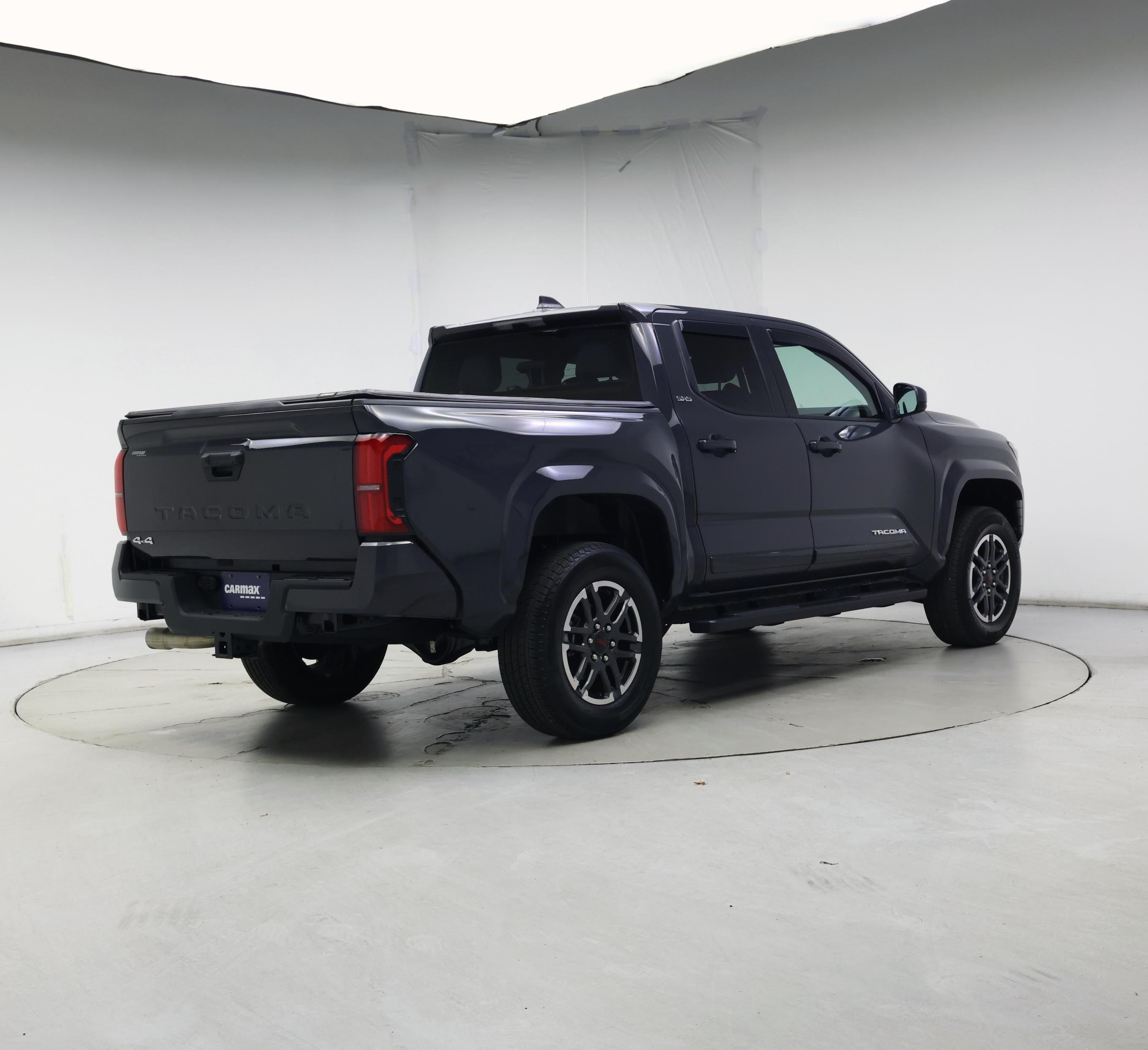 Thumbnail: 2024 Toyota Tacoma - 8