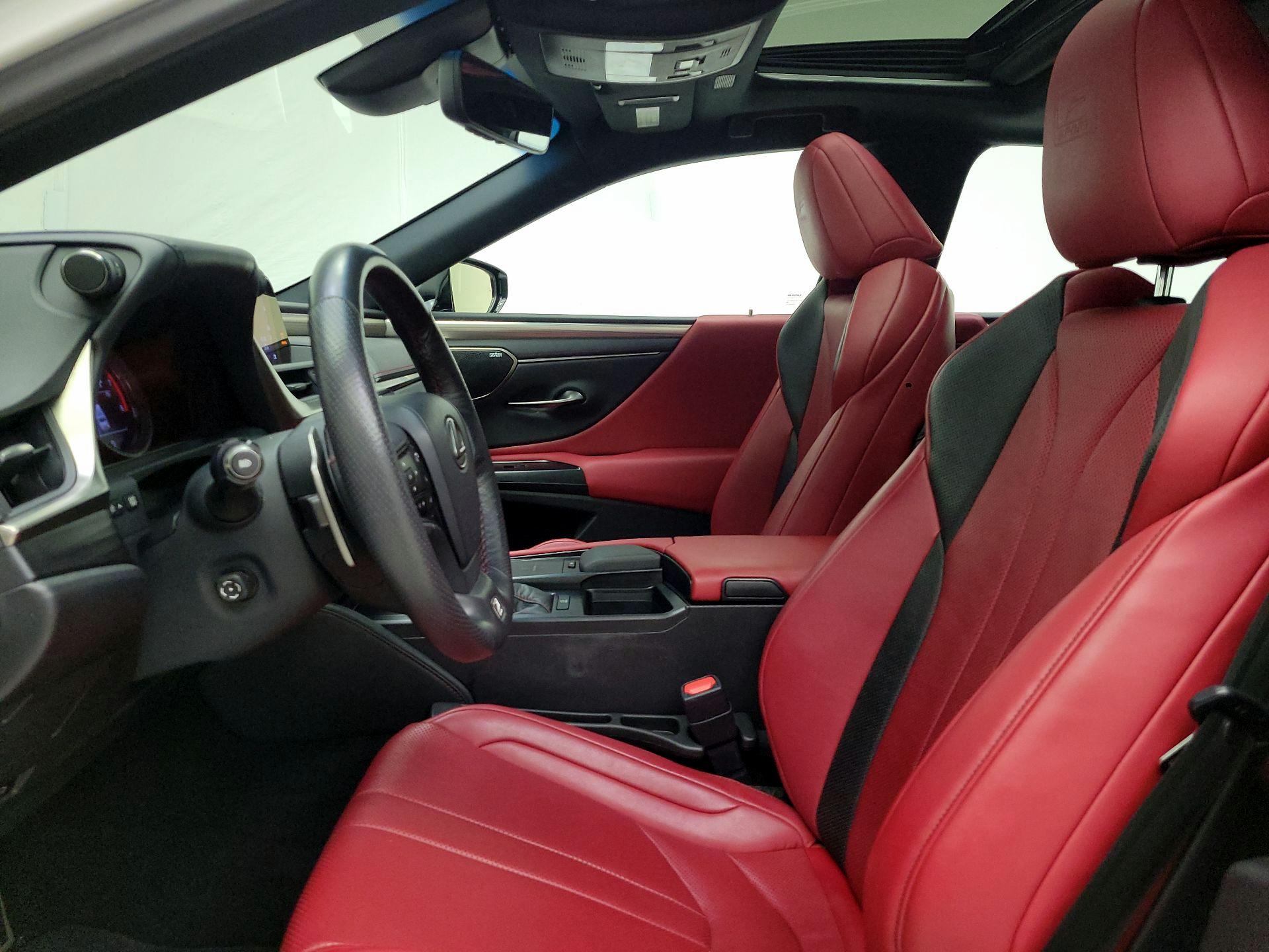 Thumbnail: 2019 Lexus ES - 11