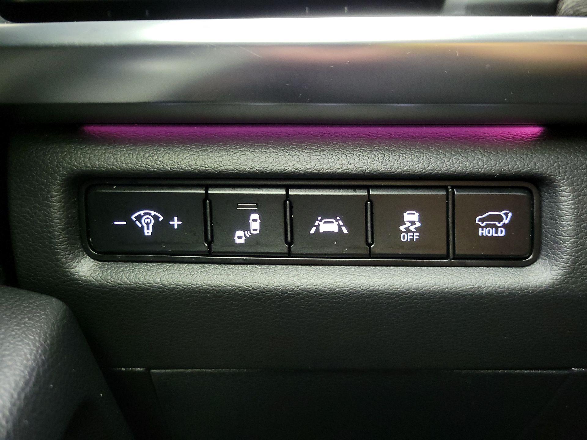 Thumbnail: 2020 Kia Telluride - 13