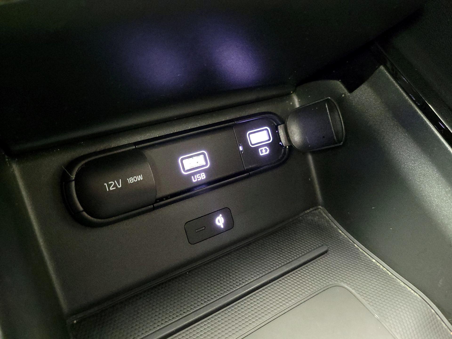 Thumbnail: 2020 Kia Telluride - 19