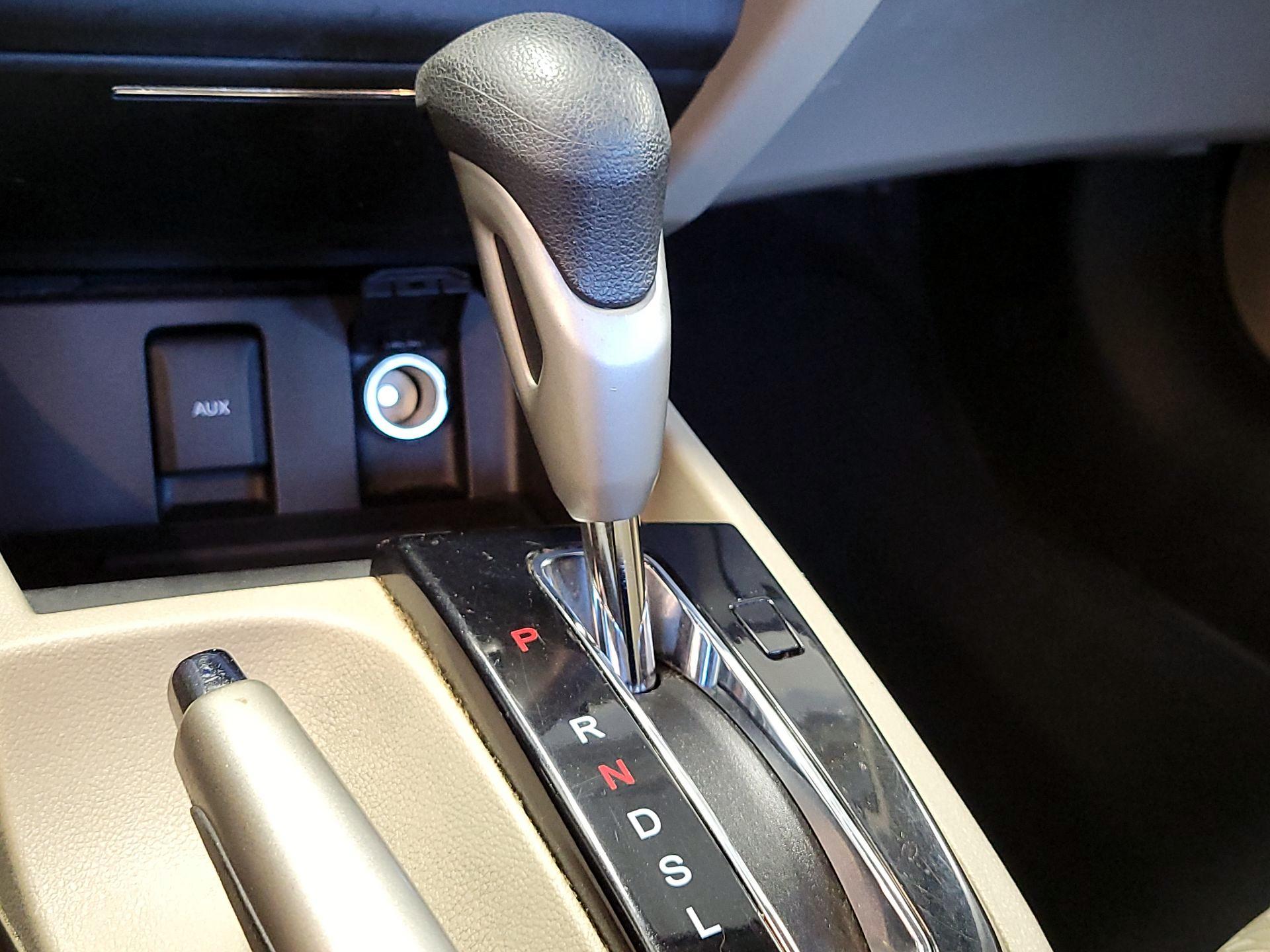 Thumbnail: 2014 Honda Civic - 17