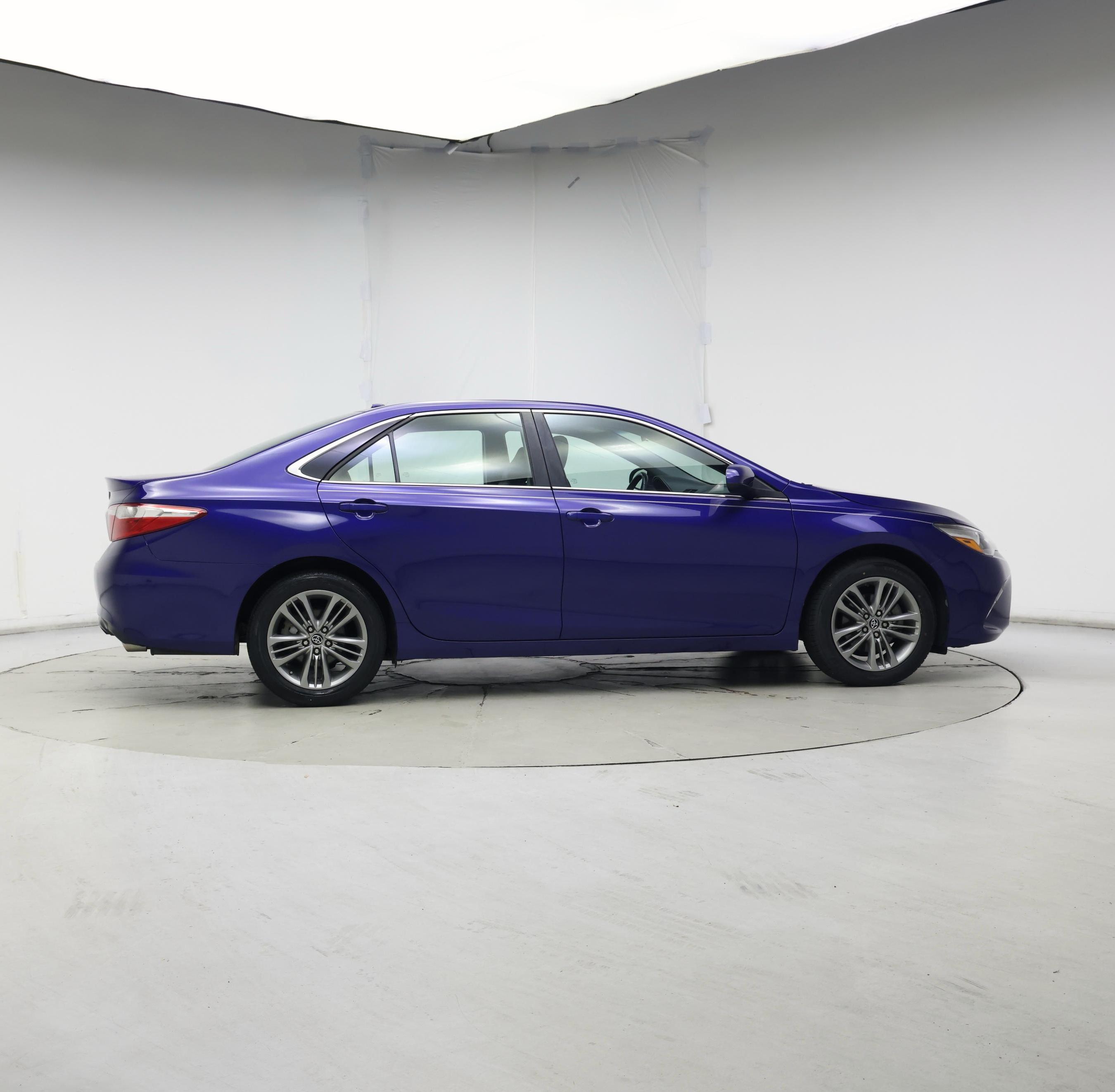 Thumbnail: 2016 Toyota Camry - 7