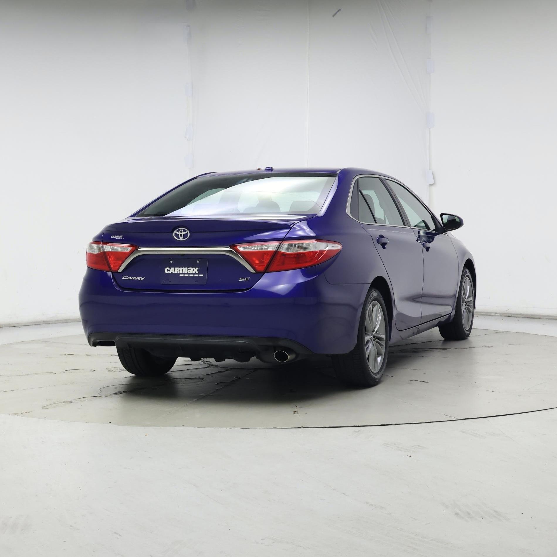 Thumbnail: 2016 Toyota Camry - 8