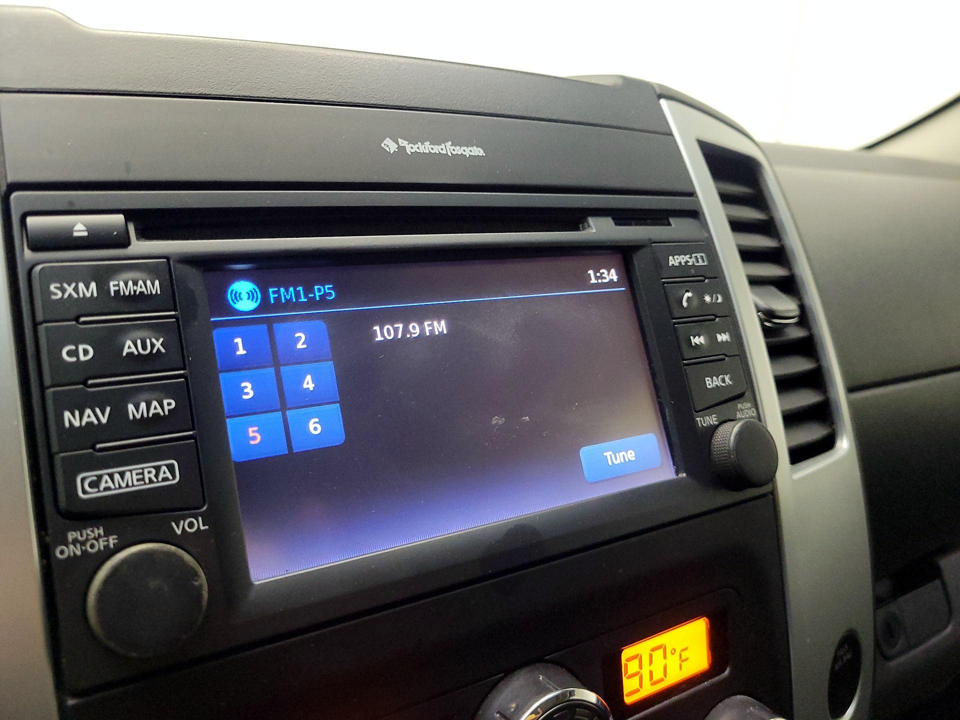 Thumbnail: 2015 Nissan Frontier - 16