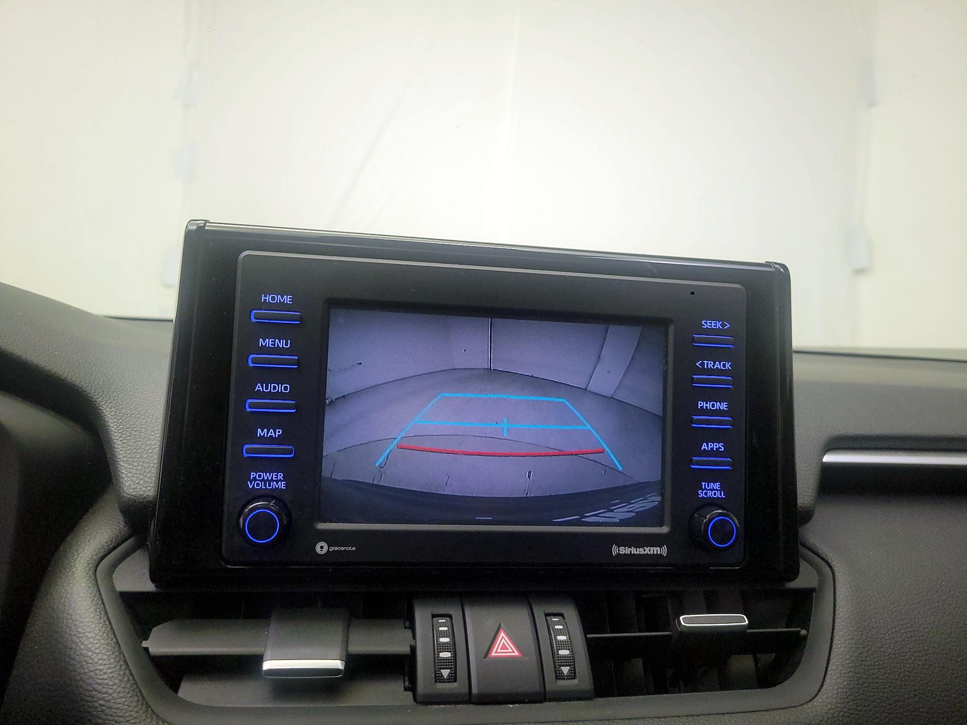 Thumbnail: 2020 Toyota RAV4 - 14